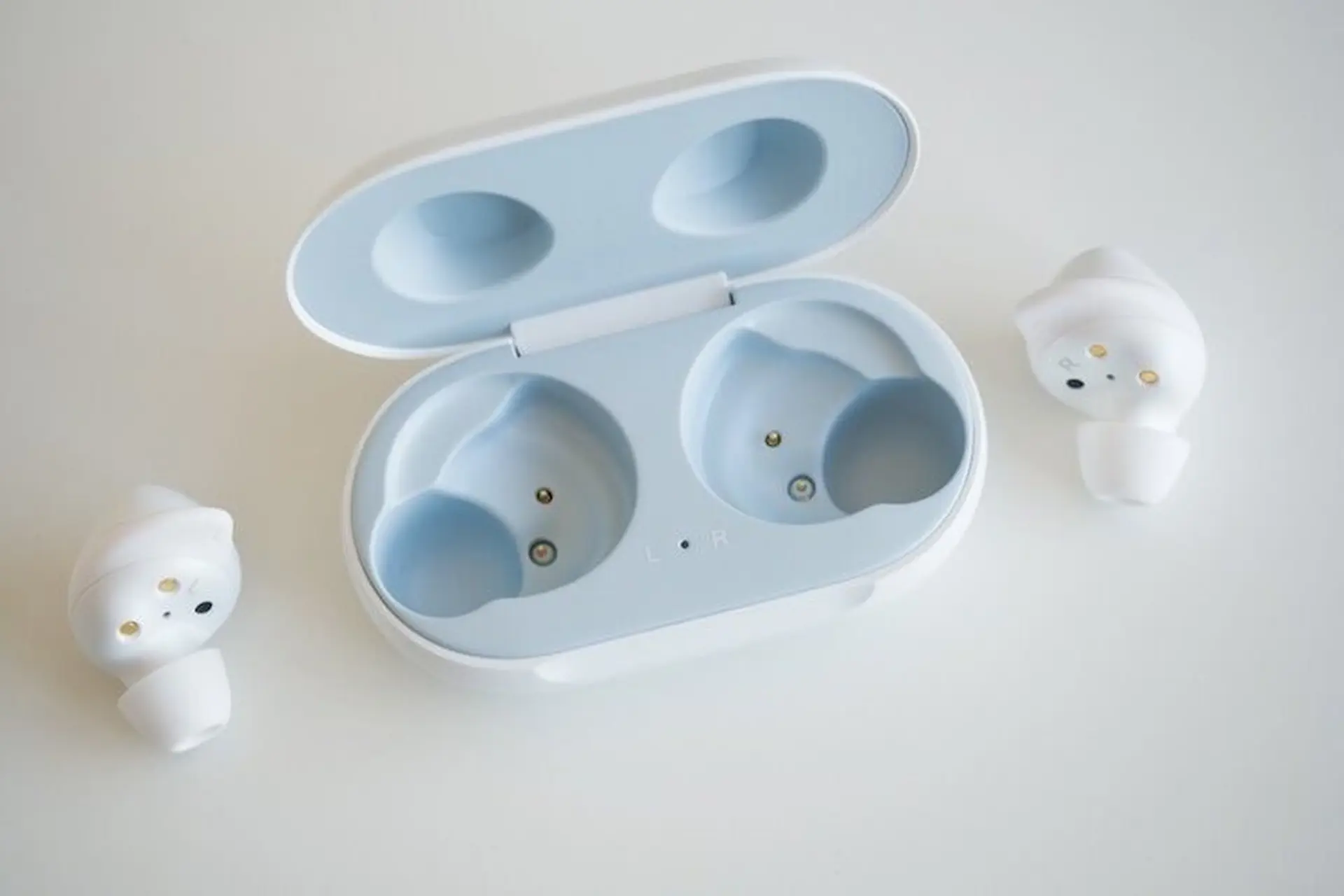 Samsung Galaxy Buds nhận bản cập nhật với một số tính năng mới