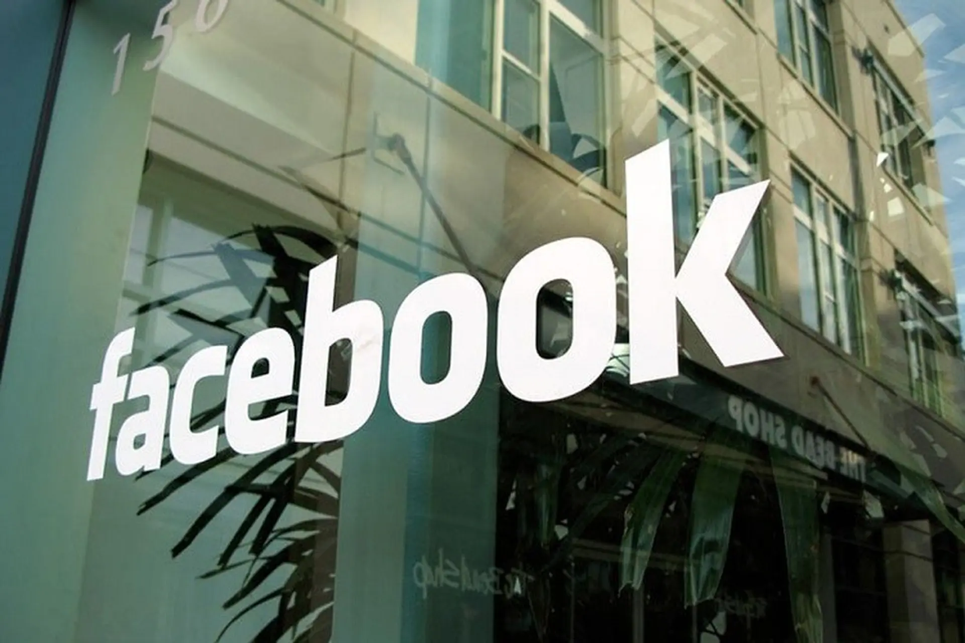 Facebook hiện đang chia sẻ dữ liệu vị trí với các nhà nghiên cứu COVID-19