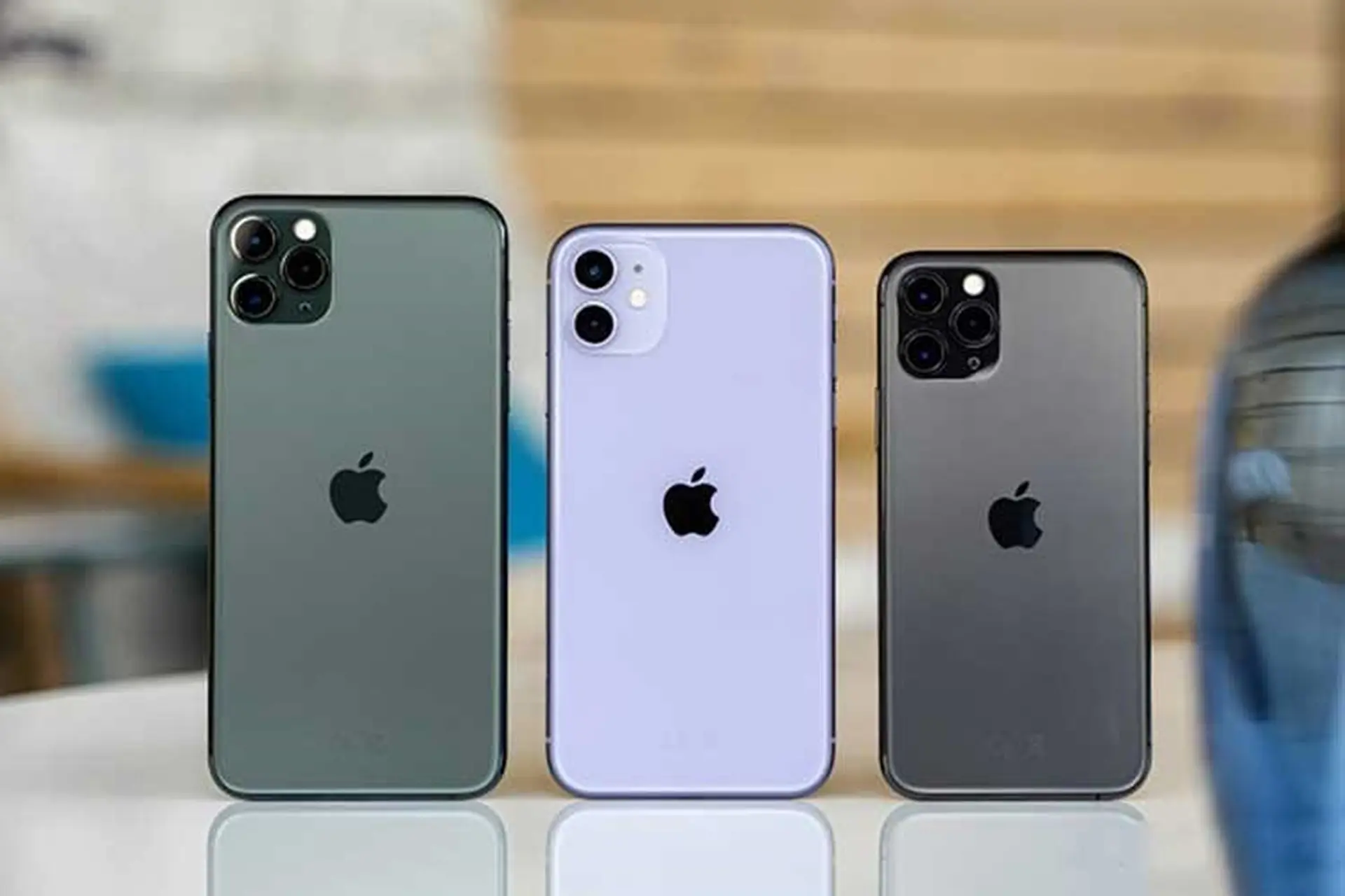 Doanh số iPhone giảm tới 77% trong tháng 4 vừa qua