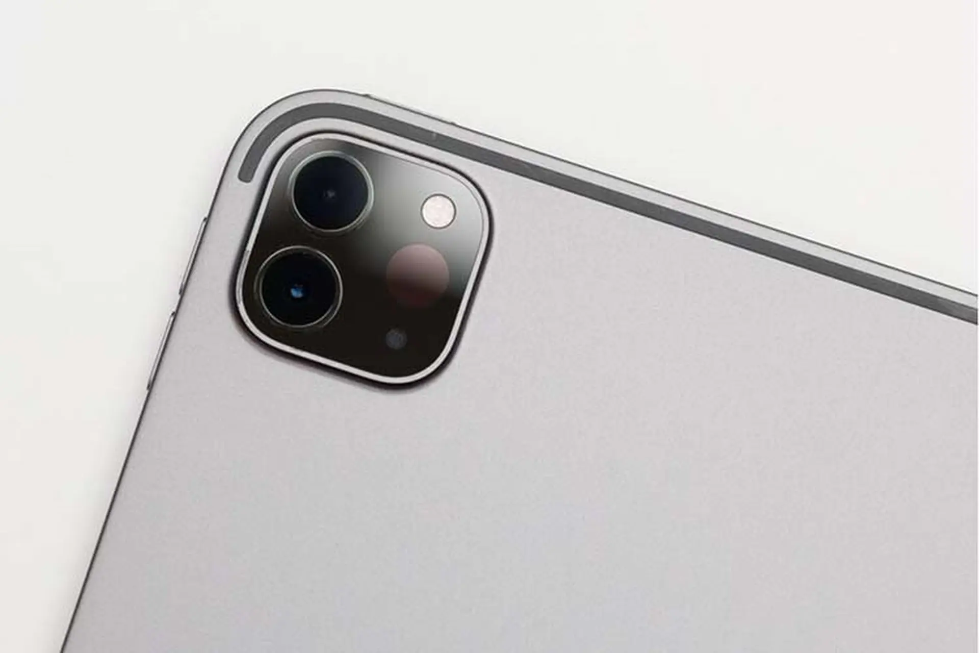 Rò rỉ thời gian trình làng của chiếc iPad Pro 5G đầu tiên