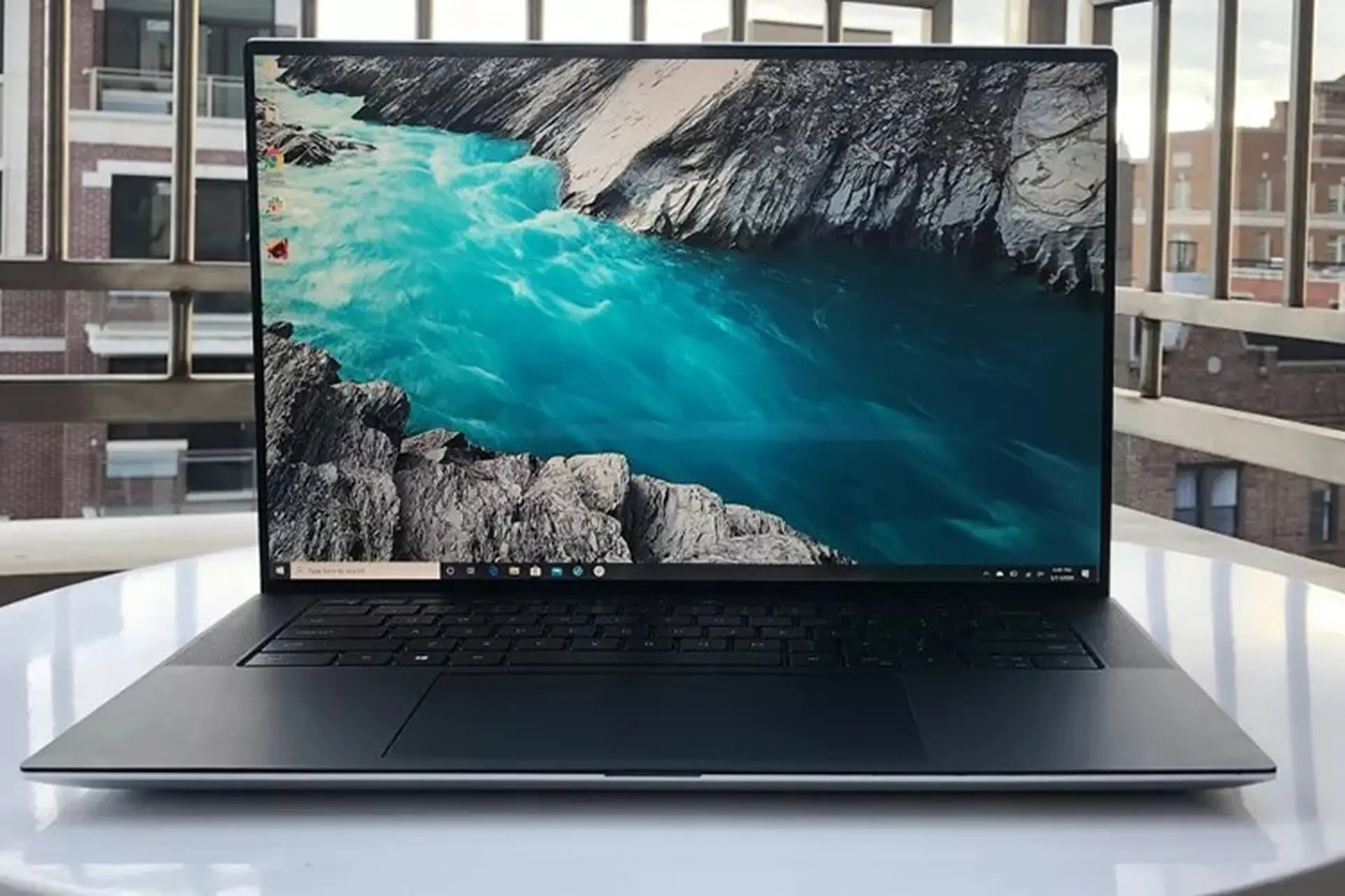 Đánh giá Dell XPS 15 2020: Chiếc laptop Windows tuyệt vời nhất hiện nay