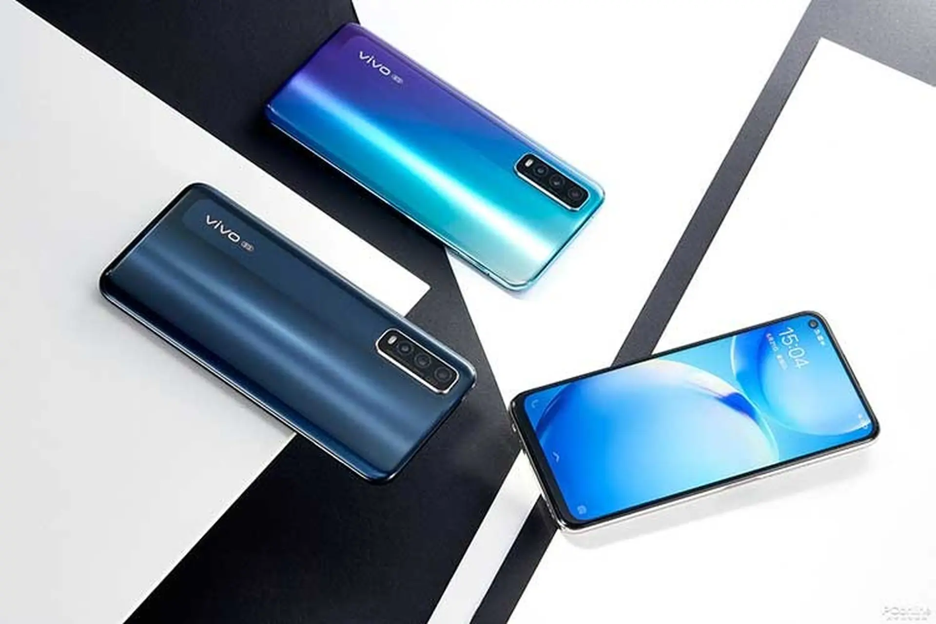 Trên tay Vivo Y70s 5G: Chip Exynos 880, 3 camera 48MP và giá từ 6,5 triệu đồng
