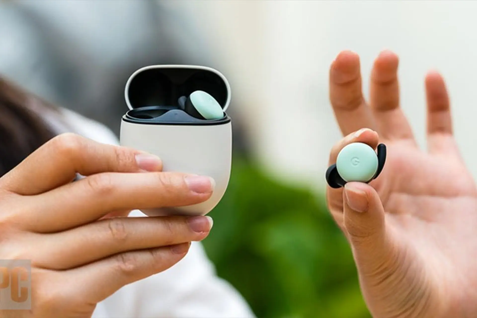 Google cam kết sẽ khắc phục lỗi kết nối Google Pixel Buds