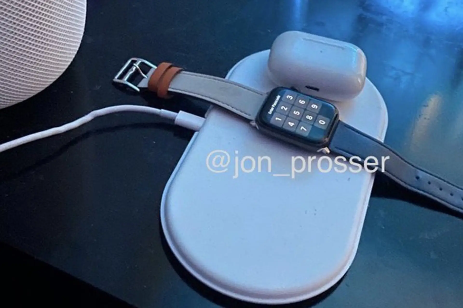Đế sạc AirPower của Apple đã được khắc phục vấn đề quá nhiệt, sắp ra mắt?