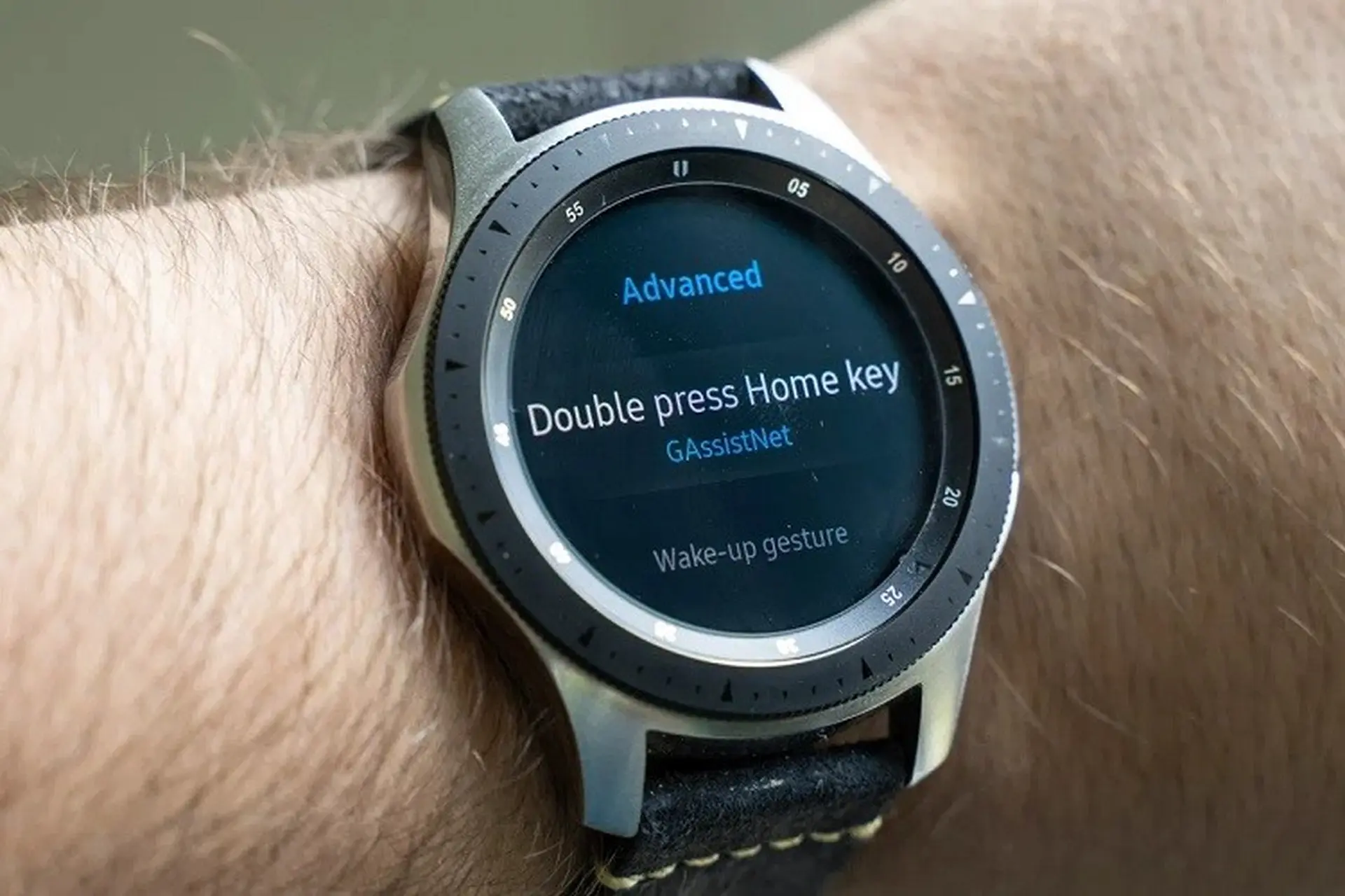 Samsung Galaxy Watch 3 lộ ảnh báo chí xác nhận sẽ ra mắt vào ngày 22/7