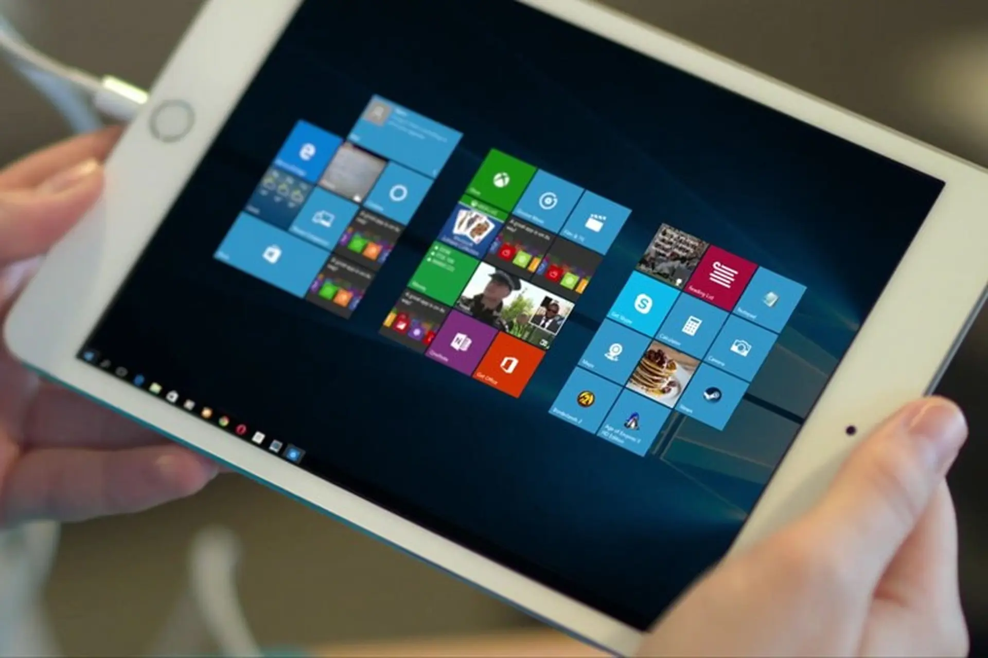 Microsoft Remote Desktop phiên bản iOS cập nhật hỗ trợ chuột và bàn rê