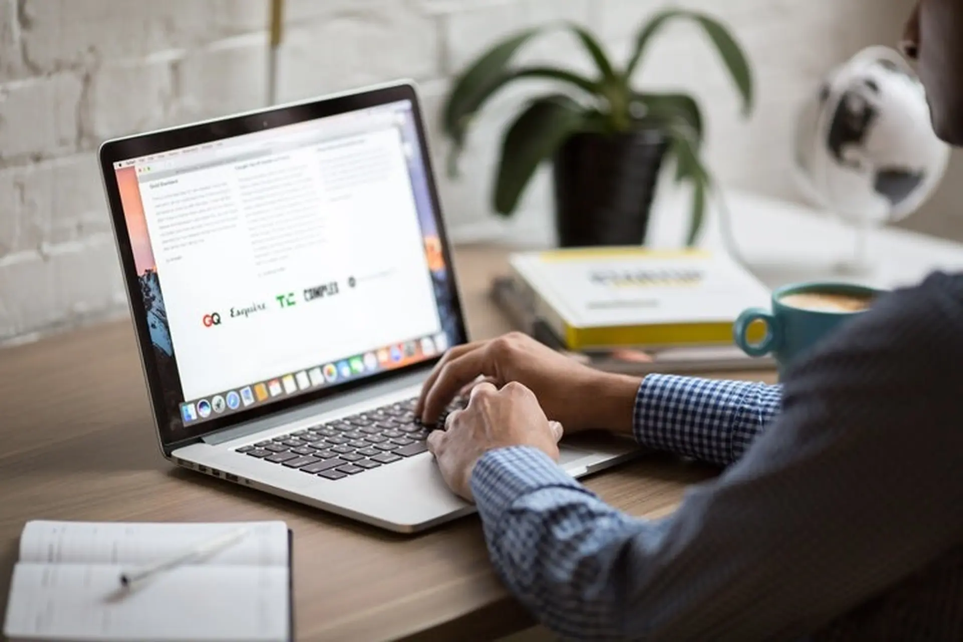 Đặt các điểm dừng tab trong Pages trên máy Mac
