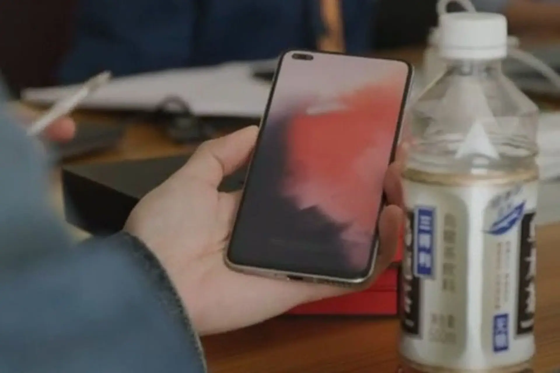 OnePlus Nord chính thức được xác nhận, lộ giá bán hấp dẫn