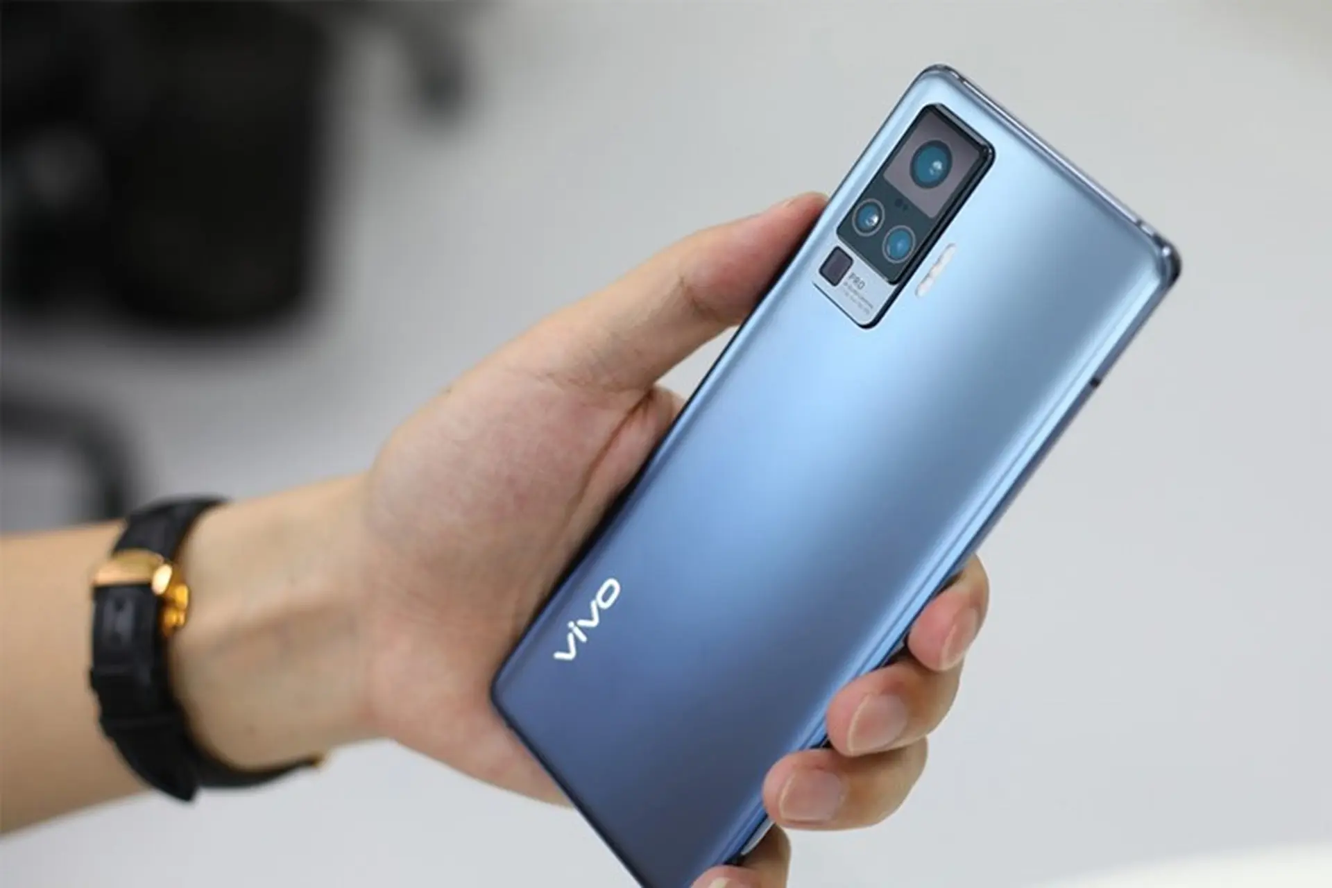 Mời tải về hình nền và ảnh động cực đẹp của Vivo X50 Pro dành cho các smartphone
