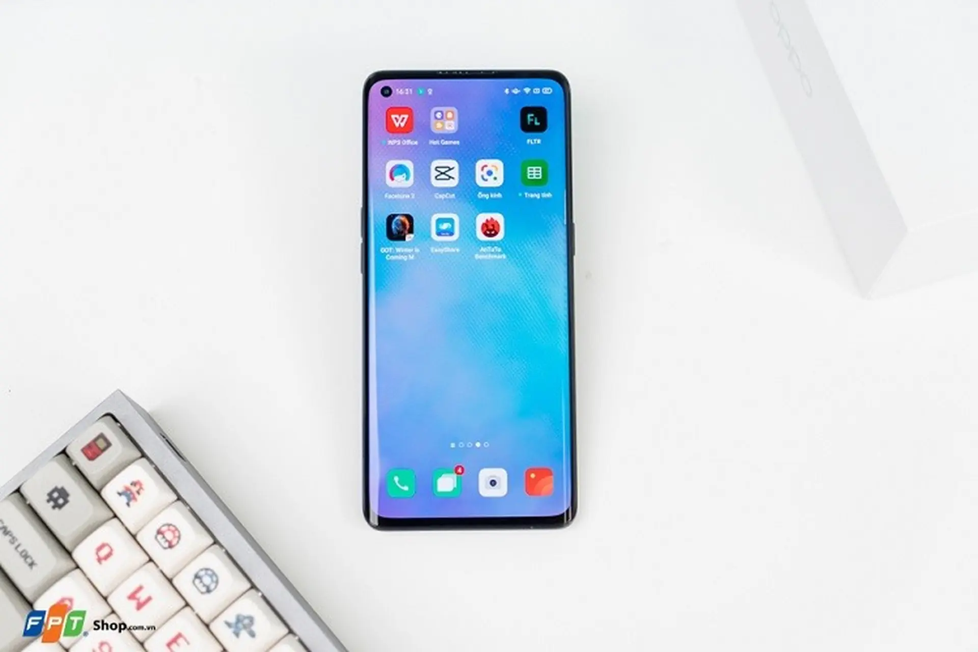 Lý do nào khiến OPPO Reno4 Pro chinh phục người dùng?