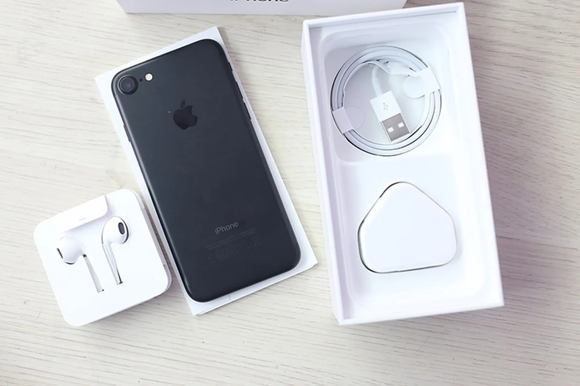  Apple A10 trên iPhone 7 có còn chiến ngon tại thời điểm này?