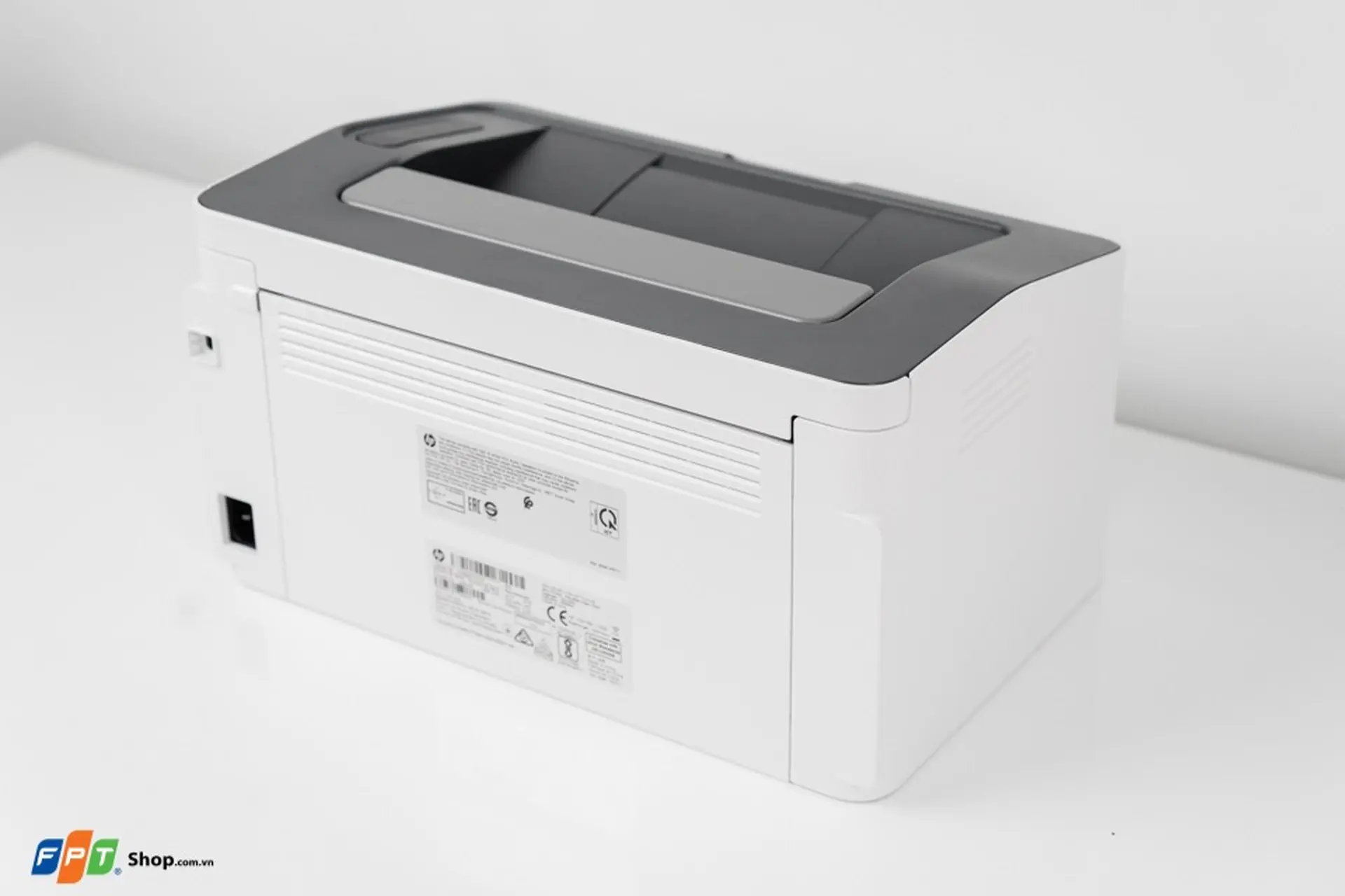 https://fptshop.com.vn/