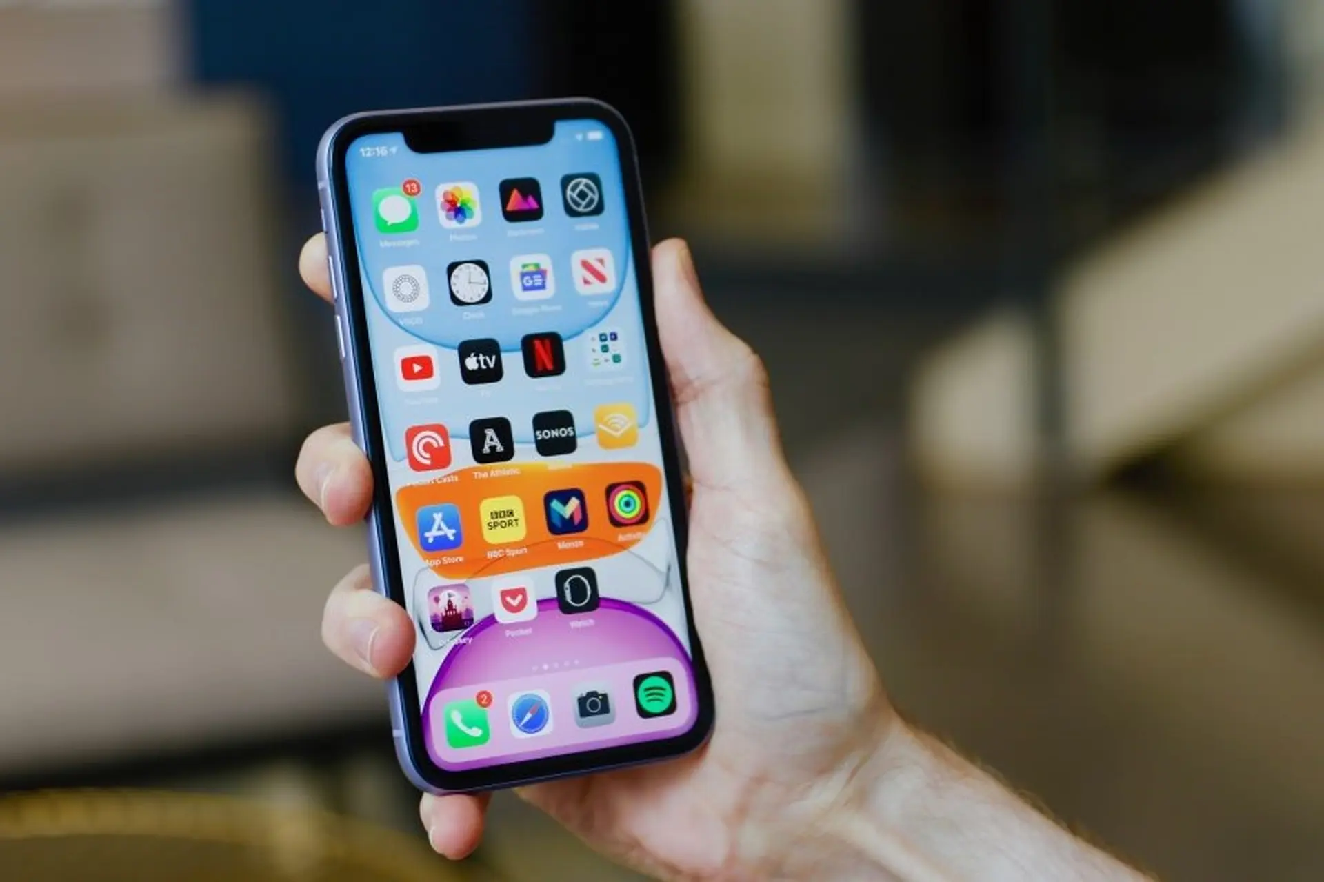 Màn hình Retina là gì? Tại sao chỉ sản phẩm Apple có màn hình Retina?