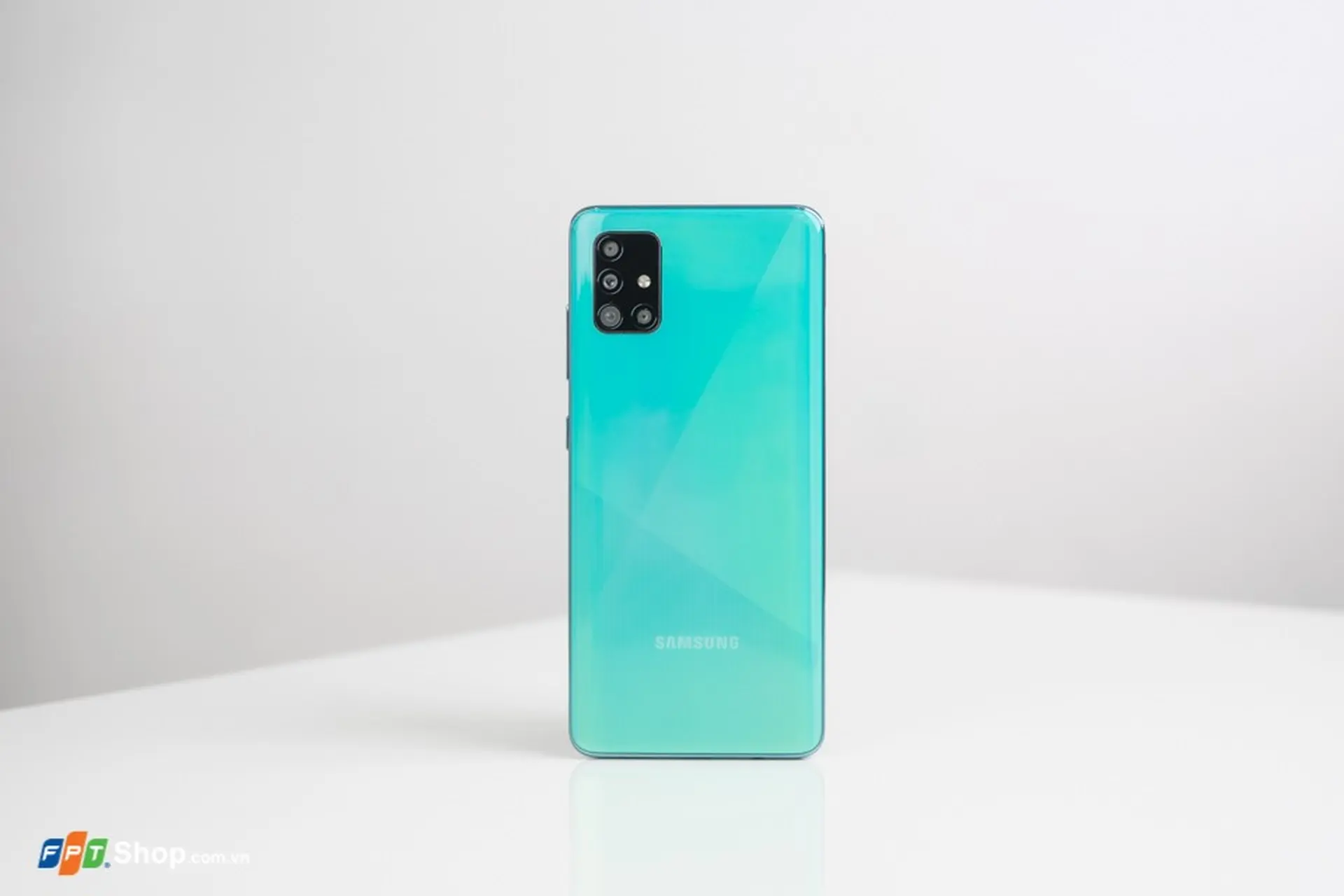 Sau 7 tháng ra mắt, Samsung Galaxy A51 còn rất đáng mua vì những điểm này