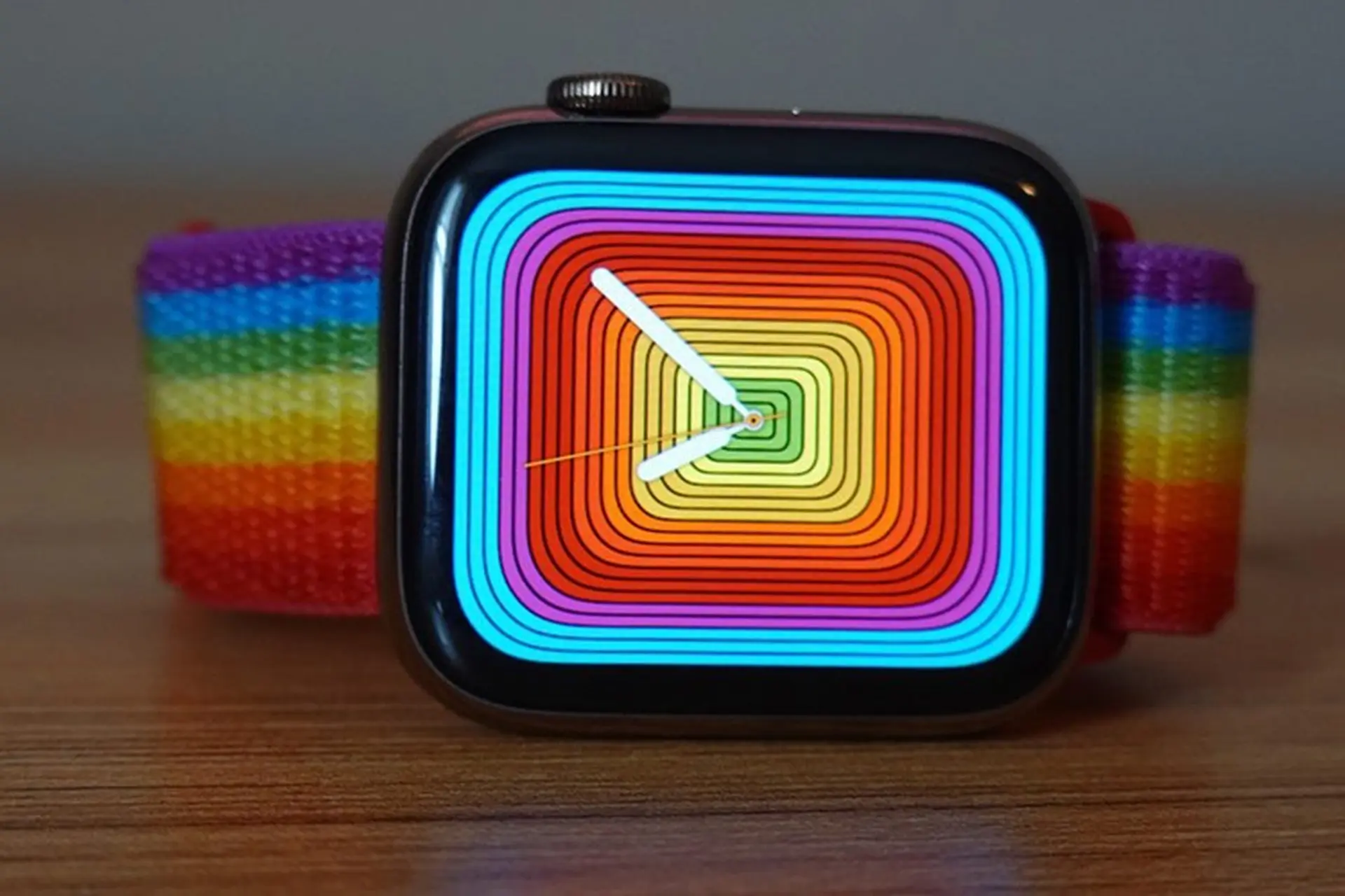 Apple sẽ trang bị màn hình MicroLED cho Apple Watch vào năm 2023