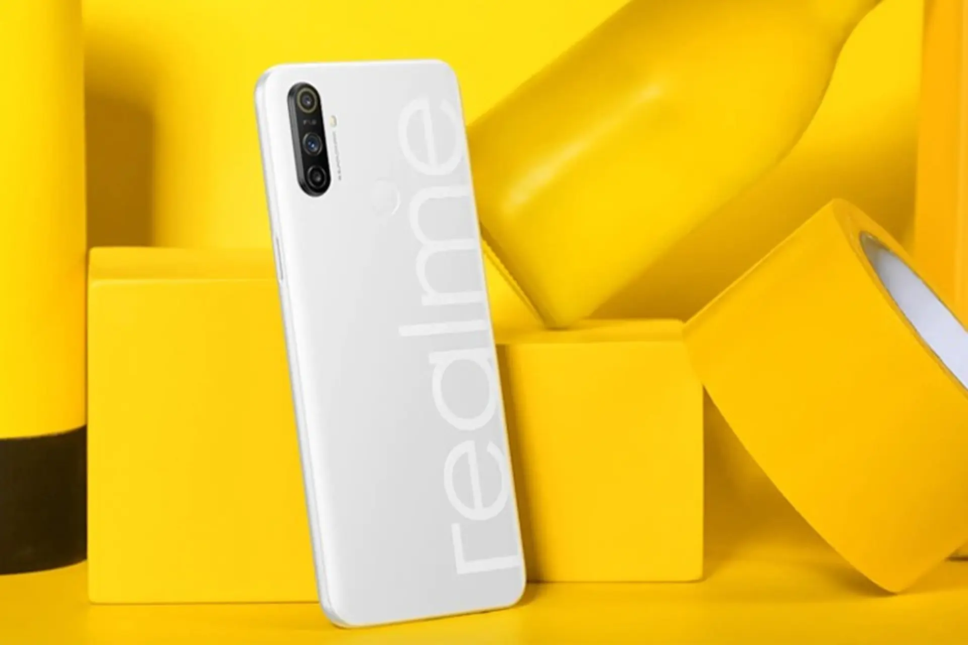 Tin đồn: Realme X7 Pro sẽ có 4 camera 64MP, chip Dimensity 1000+ và sạc nhanh 65W