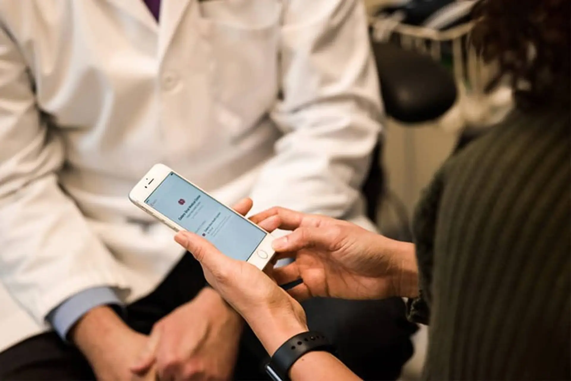 iPhone tương lai có thể phát hiện bạn quá say để có thể lái xe an toàn