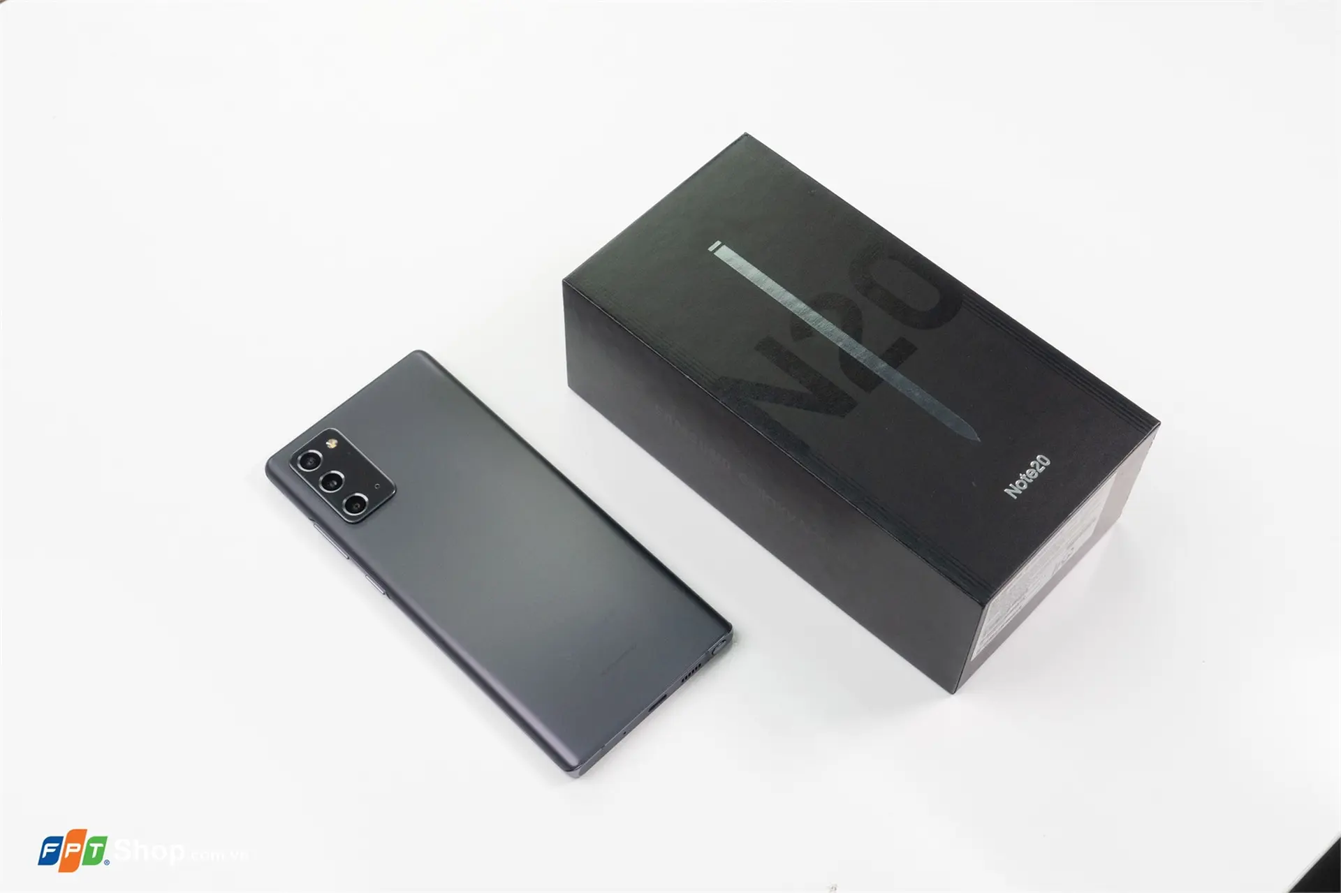 https://fptshop.com.vn/