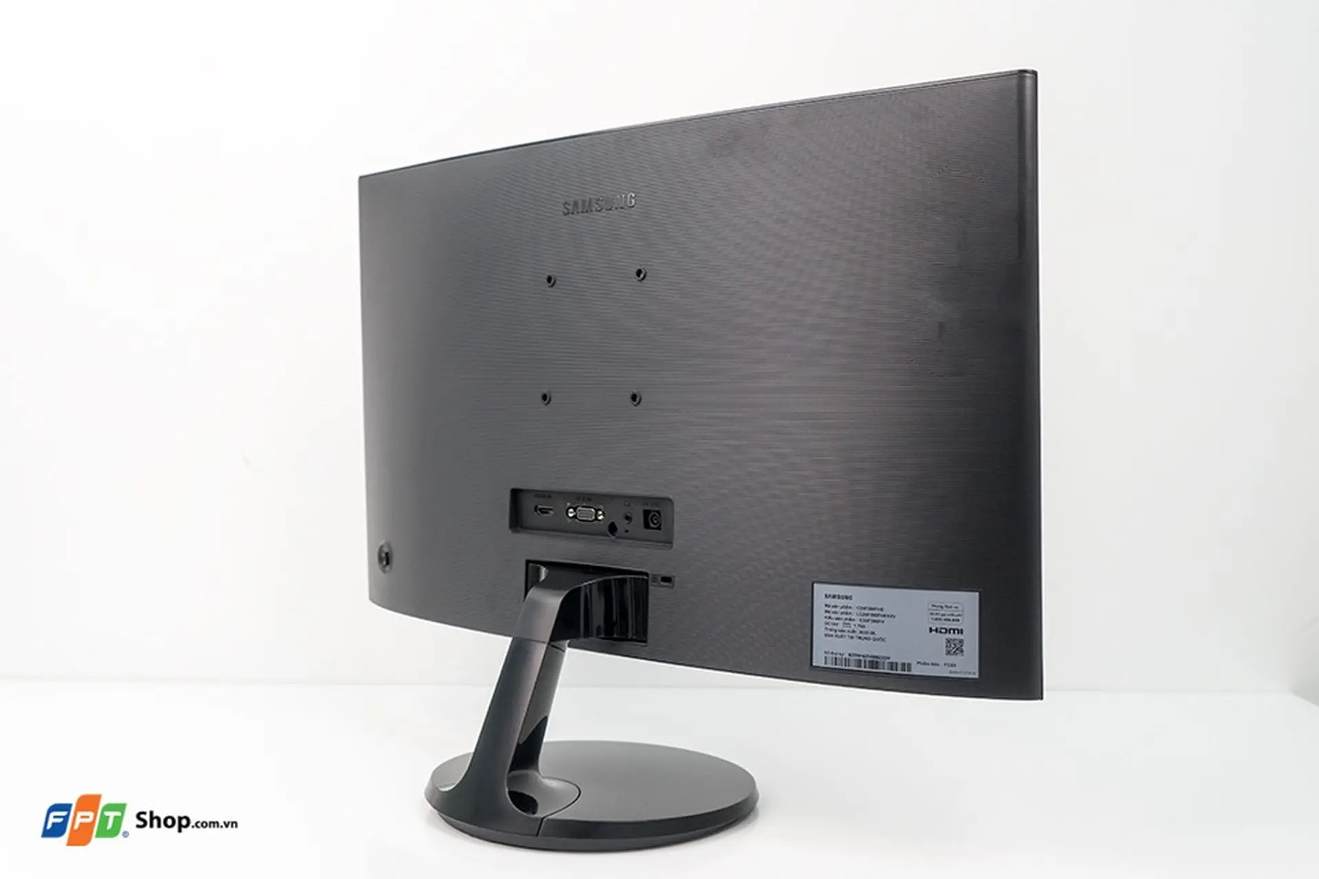 https://fptshop.com.vn/