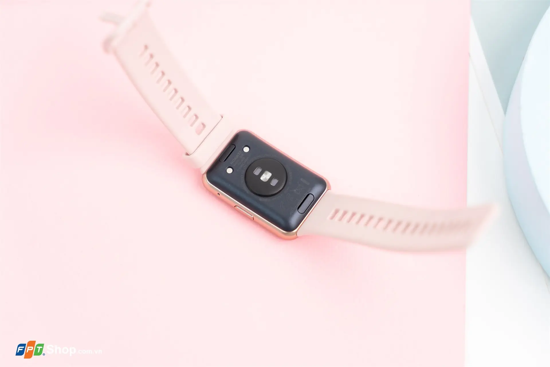 https://fptshop.com.vn/
