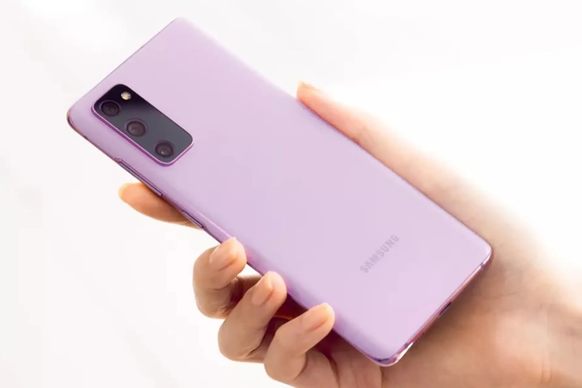 Tầm giá 15 triệu hơn, Samsung Galaxy S20 FE sở hữu những tính năng cao cấp nào?