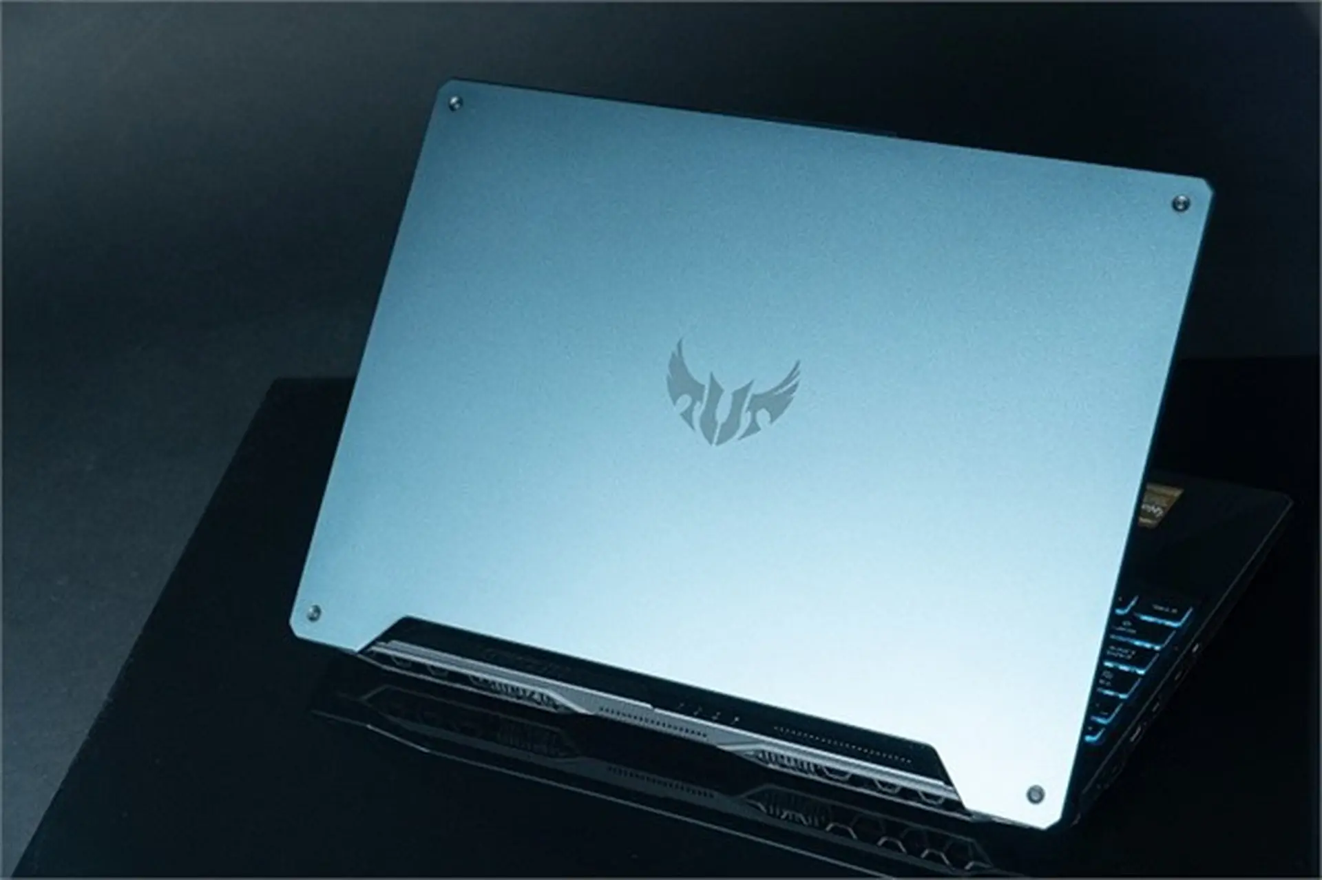Hai chiếc laptop gaming này khiến bạn mê mẩn trong tầm giá hợp lý