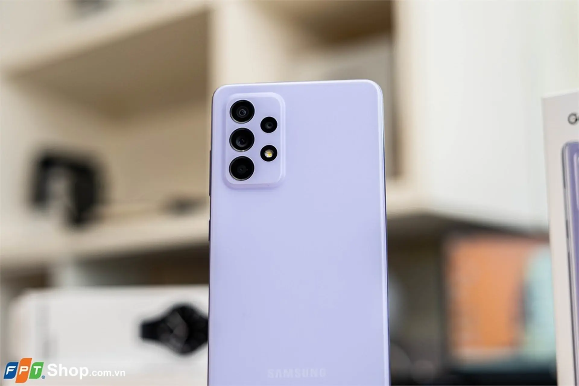 Samfan được giảm ngay 800.000 đồng khi mua Galaxy A52s 5G