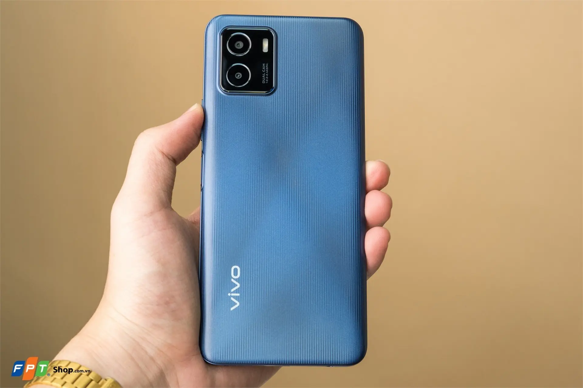 https://fptshop.com.vn/