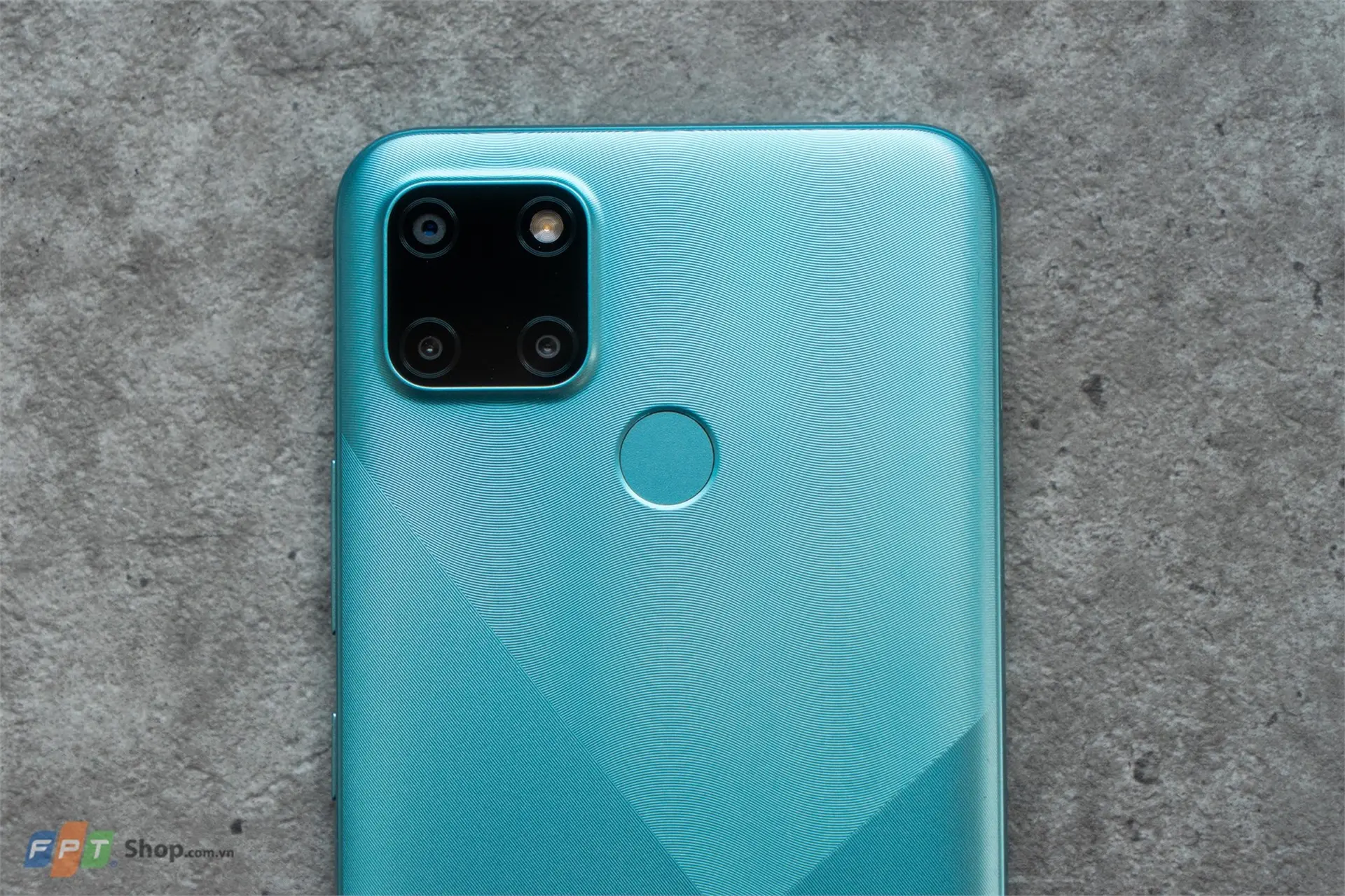 https://fptshop.com.vn/