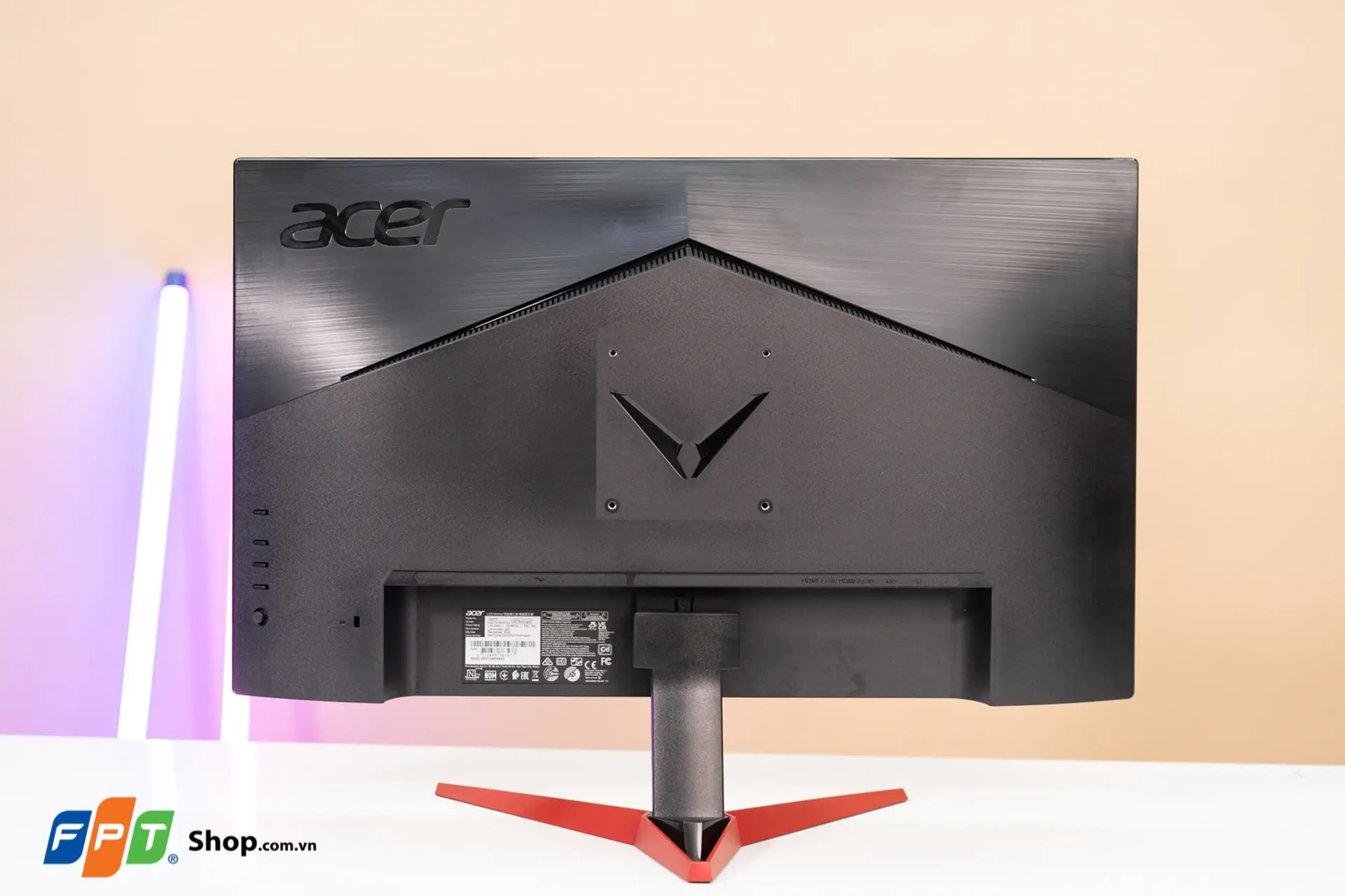 https://fptshop.com.vn/