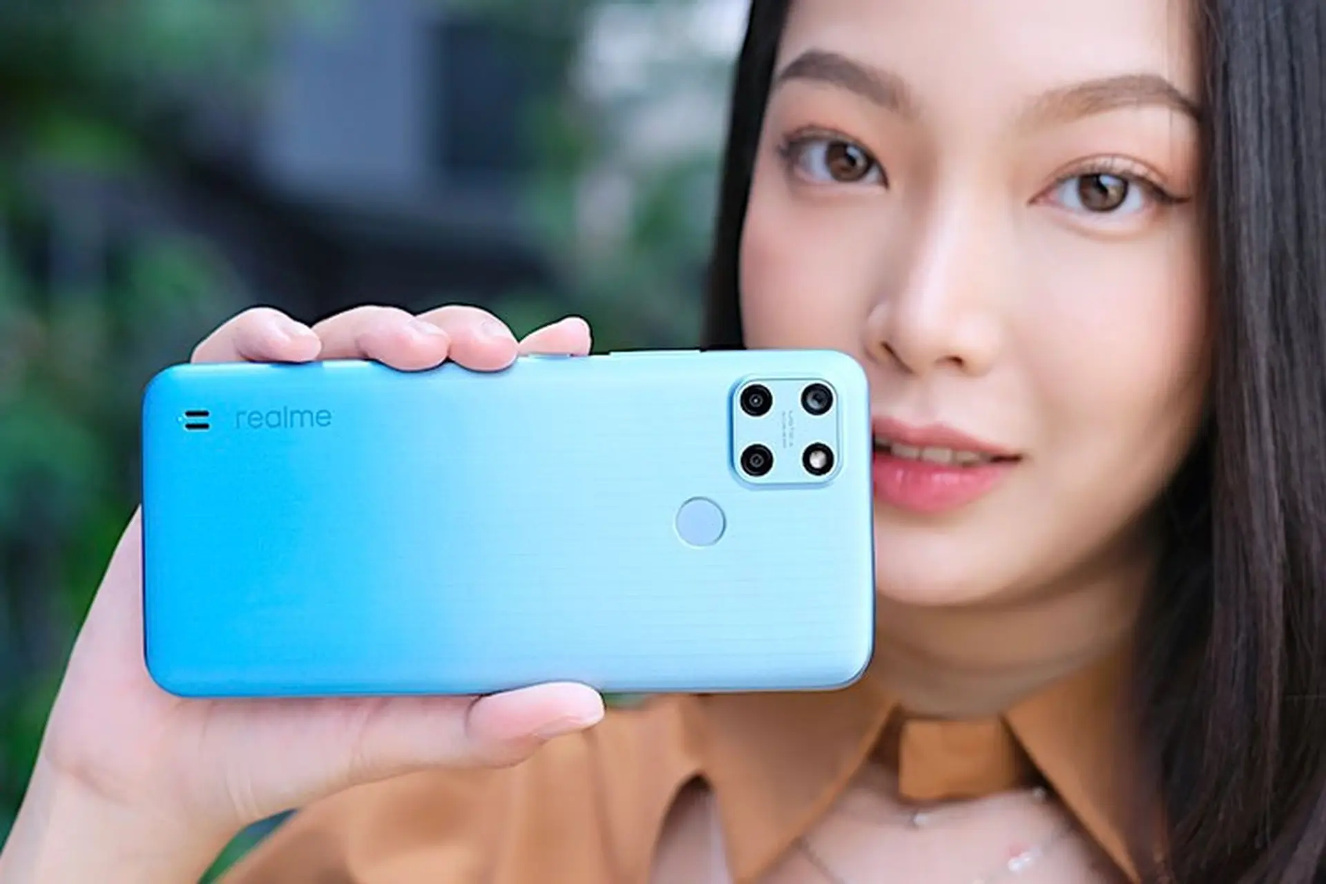 Trên tay realme C25Y tại Việt Nam: Kiểu dáng đẹp, pin lớn, camera 50MP, giá chỉ 4.99 triệu