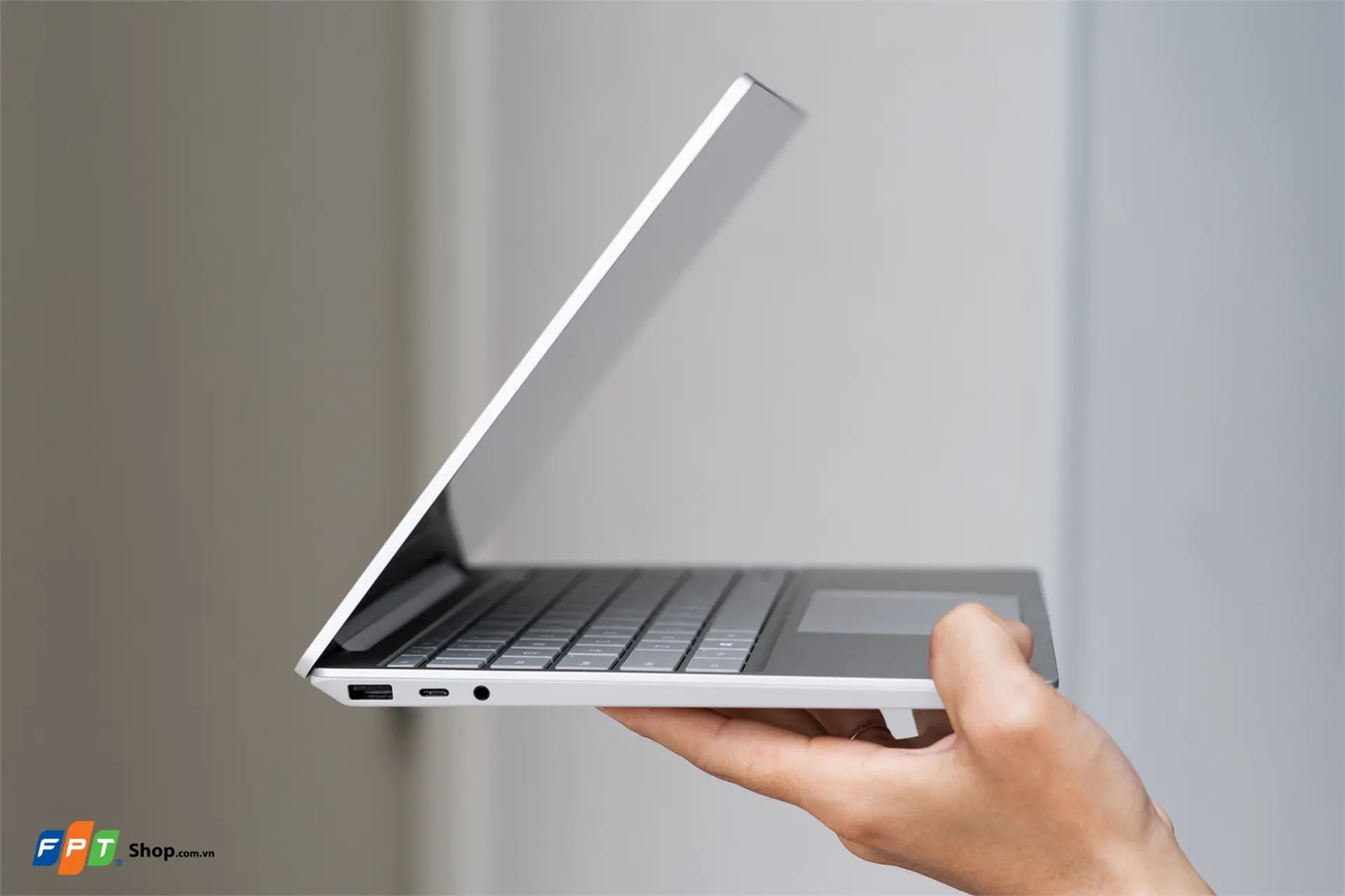 https://fptshop.com.vn/