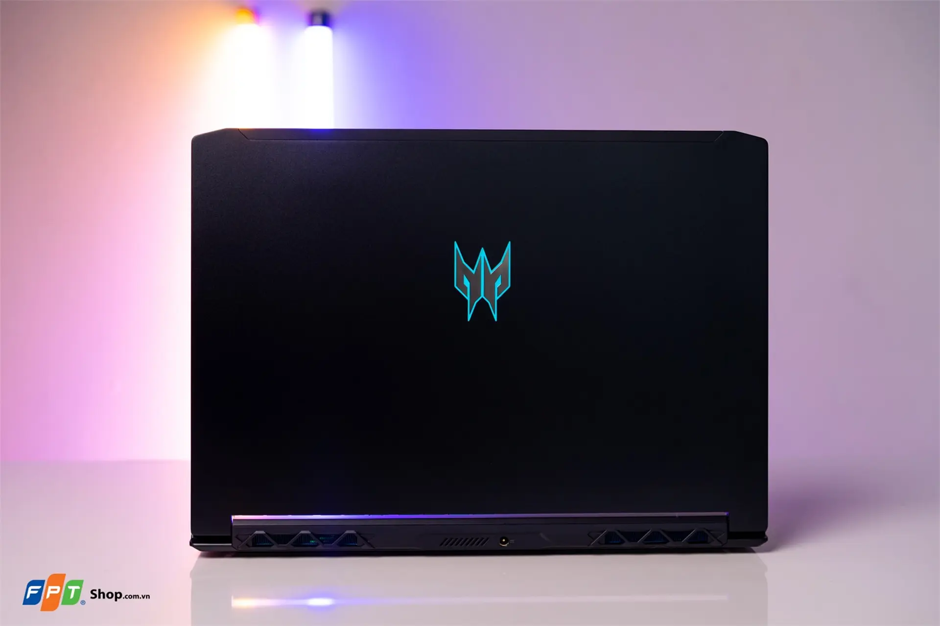 https://fptshop.com.vn/