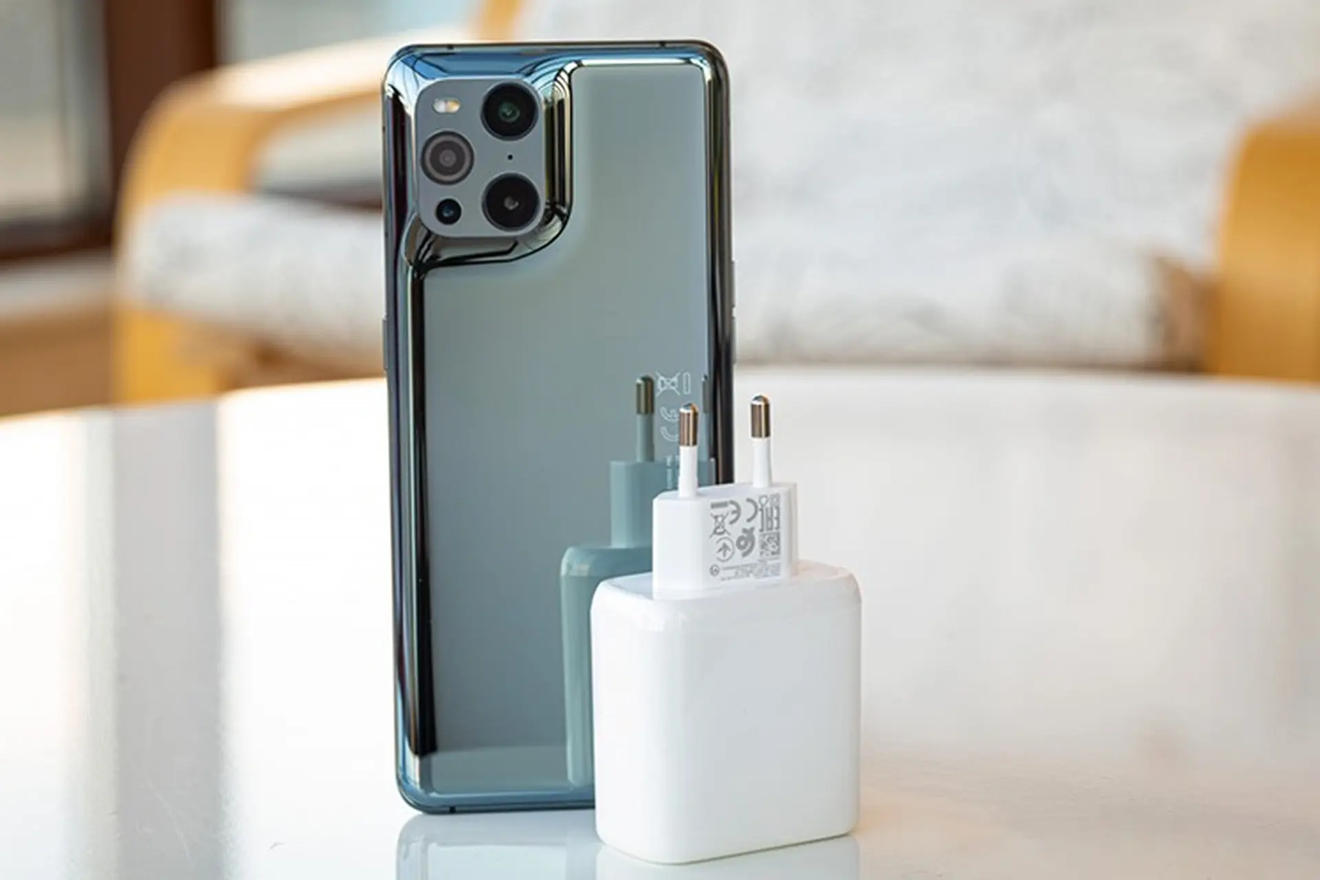 OPPO Find X4 có thể ra mắt với sạc nhanh 125W