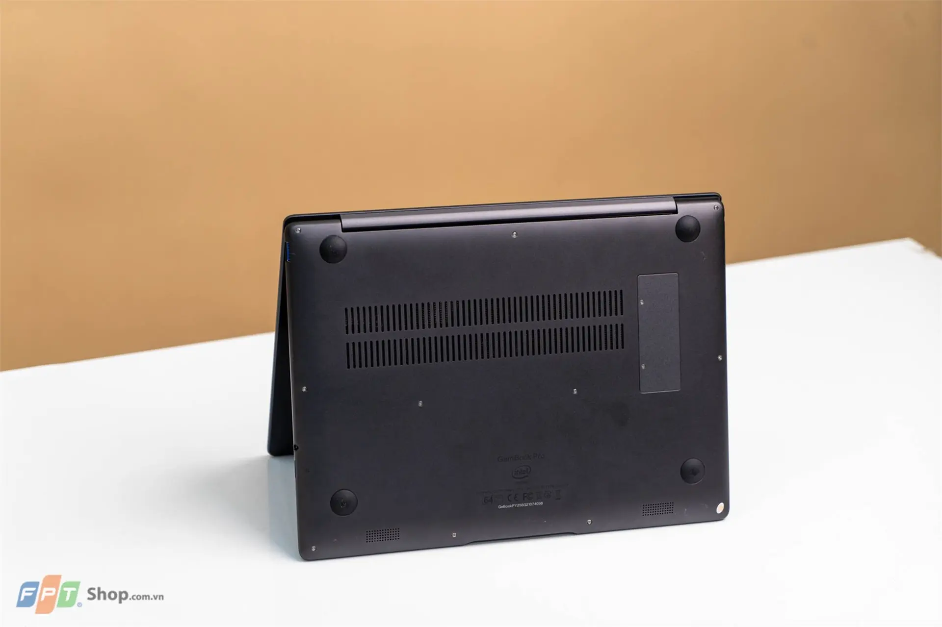 https://fptshop.com.vn/