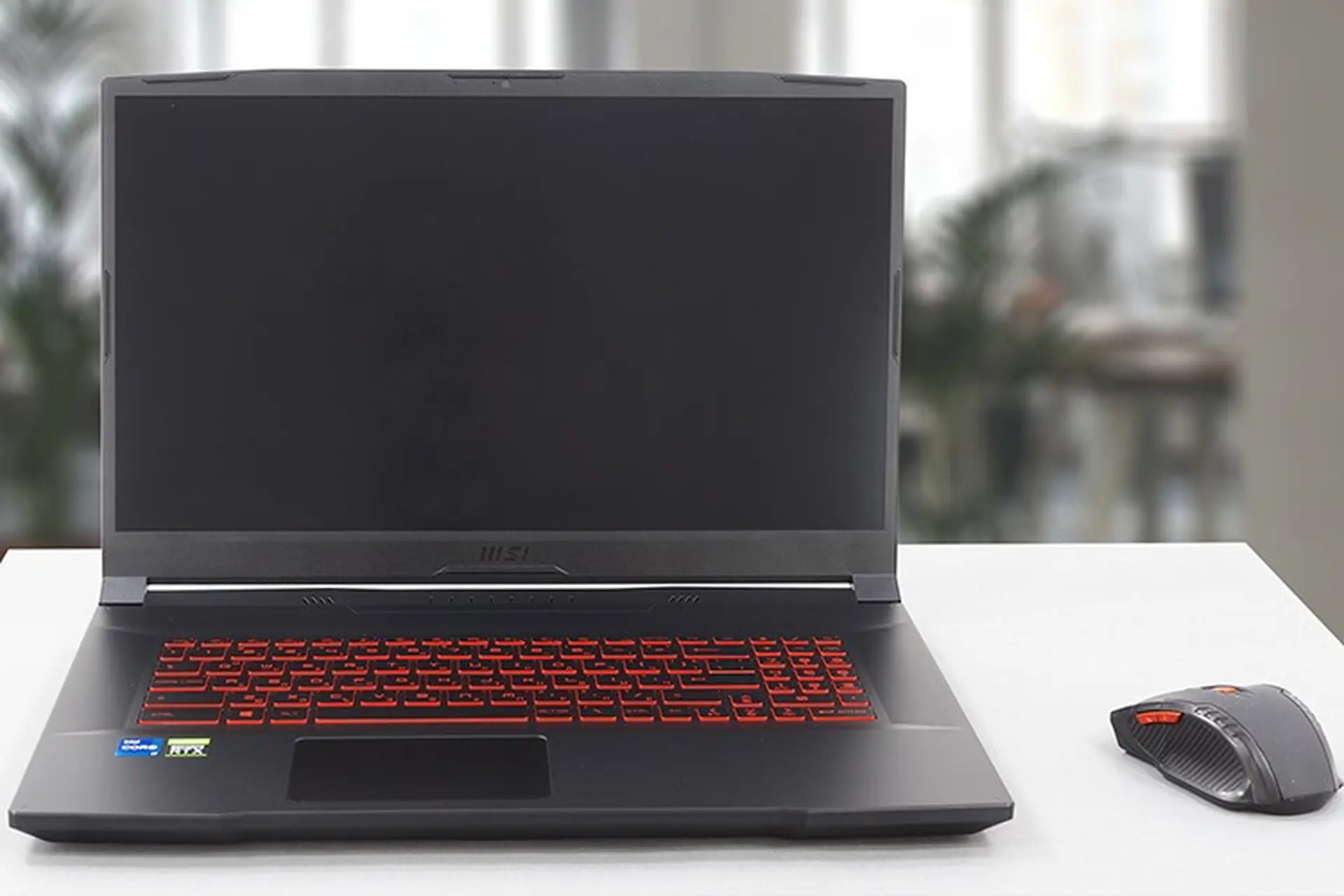 Đánh giá MSI Katana GF76: Laptop gaming 17 inch giá rẻ, hiệu suất ấn tượng