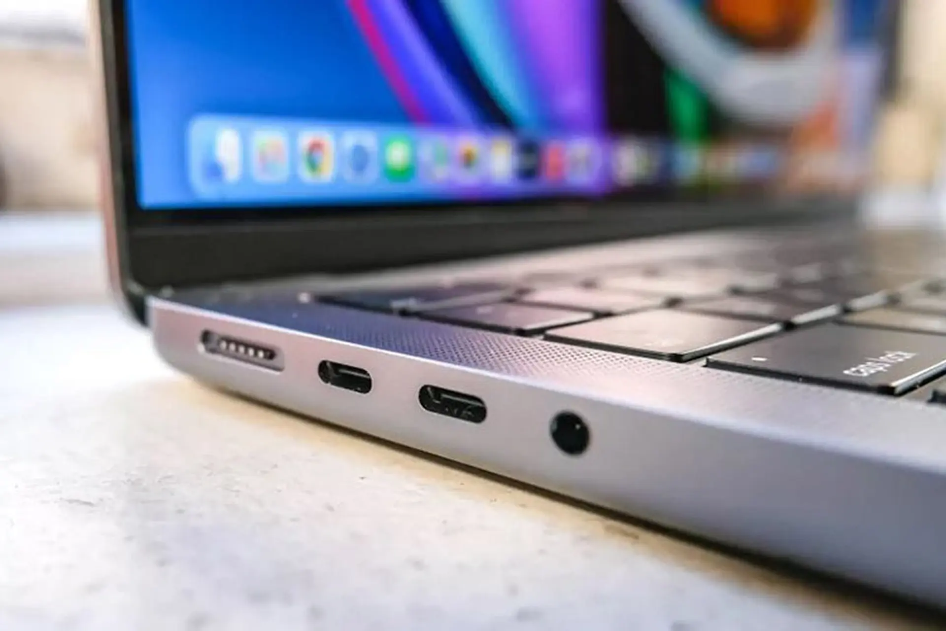 Giải mã công dụng của các cổng kết nối trên MacBook Pro 2021
