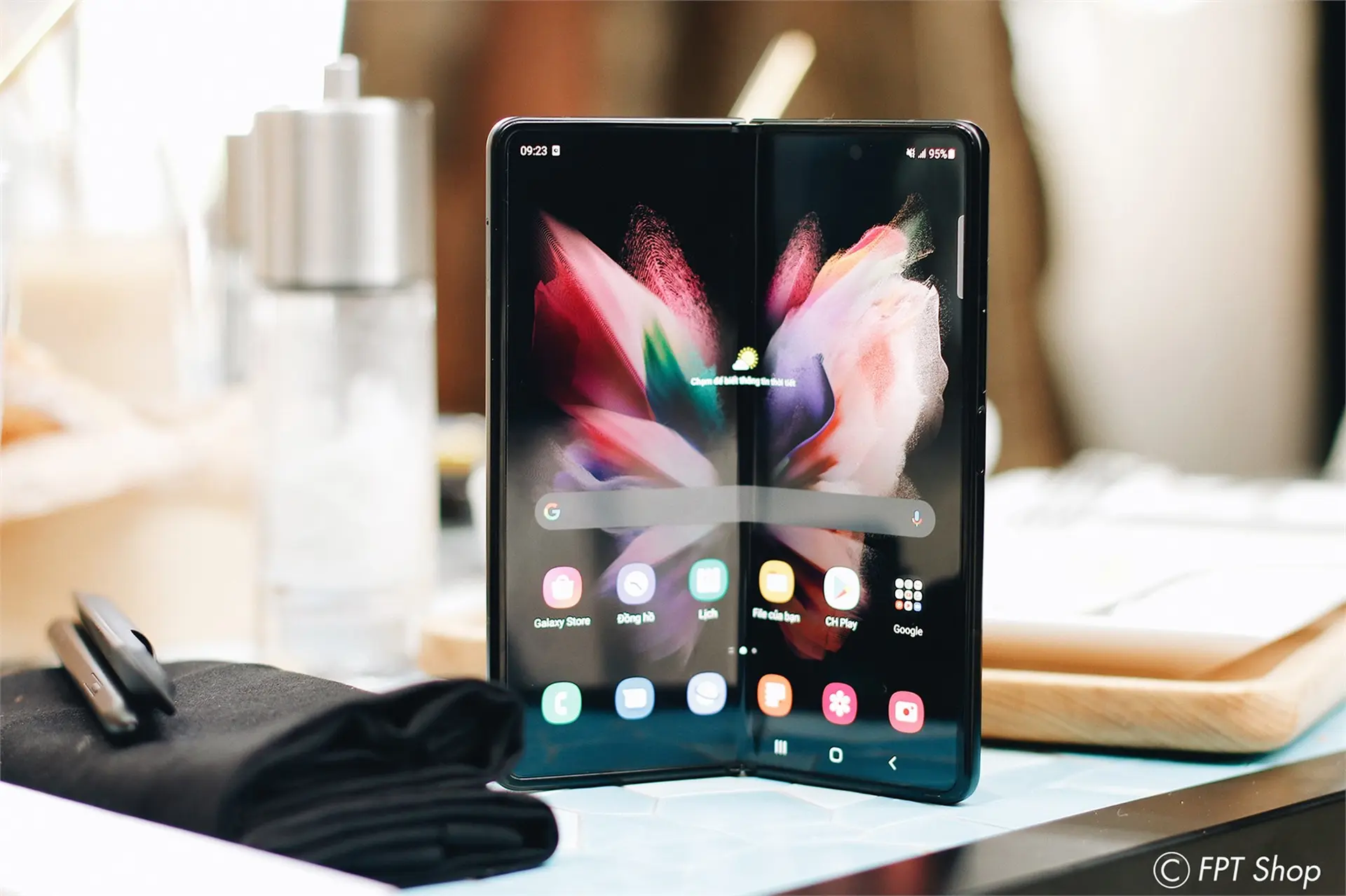 Tin vui cho Samfan: Giảm ngay 4 triệu khi chọn mua Galaxy Z Fold3 tại FPT Shop