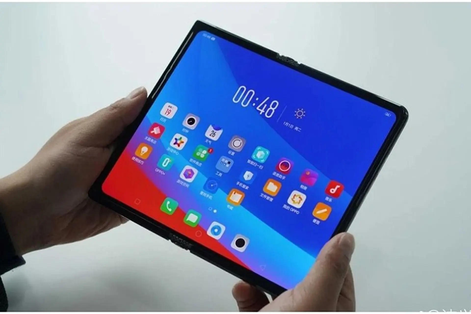 Smartphone màn hình gập của OPPO được liệt kê trên Geekbench với chip Snapdragon 888