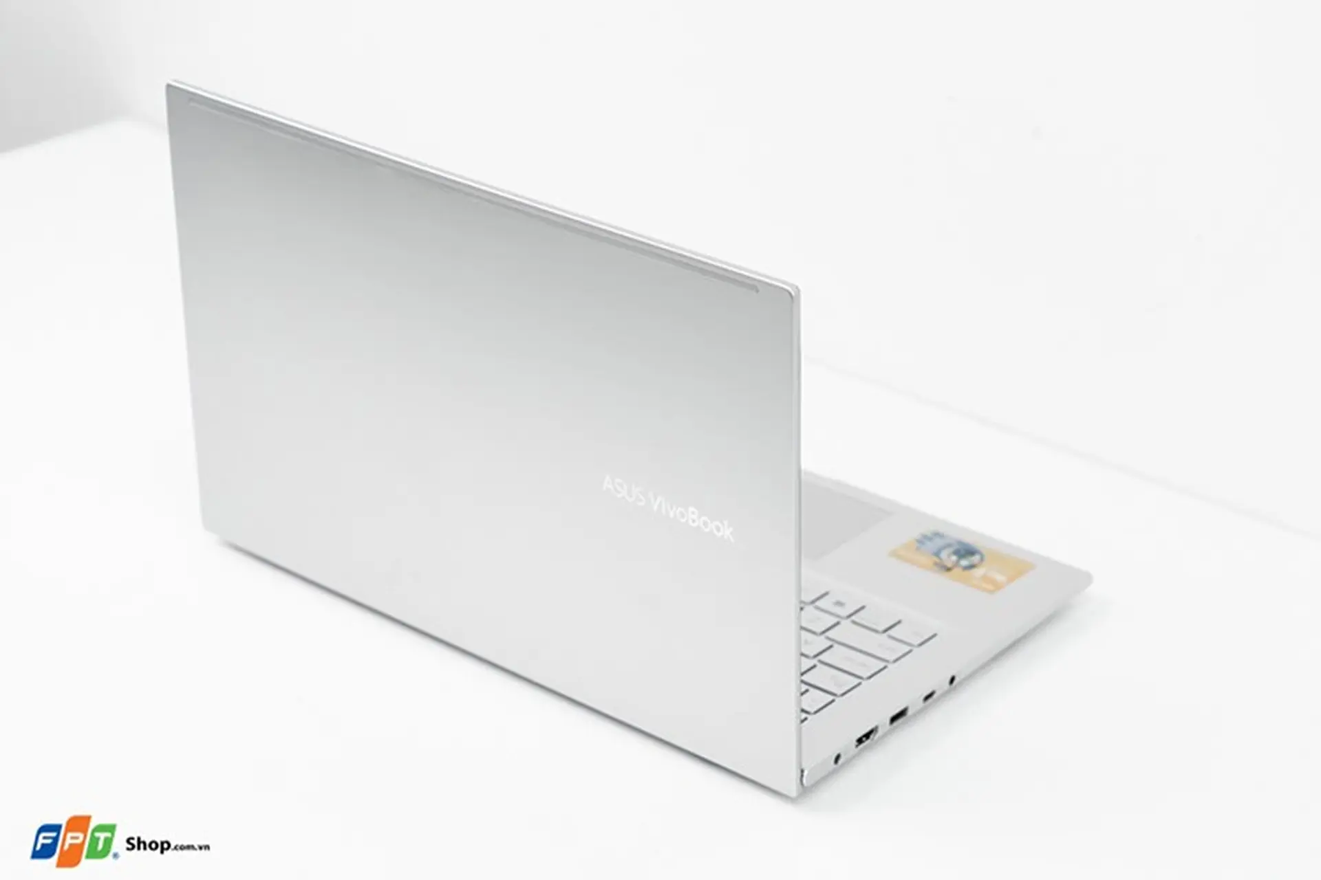 FPT Shop trân trọng giới thiệu Trung tâm hỗ trợ kỹ thuật laptop Online