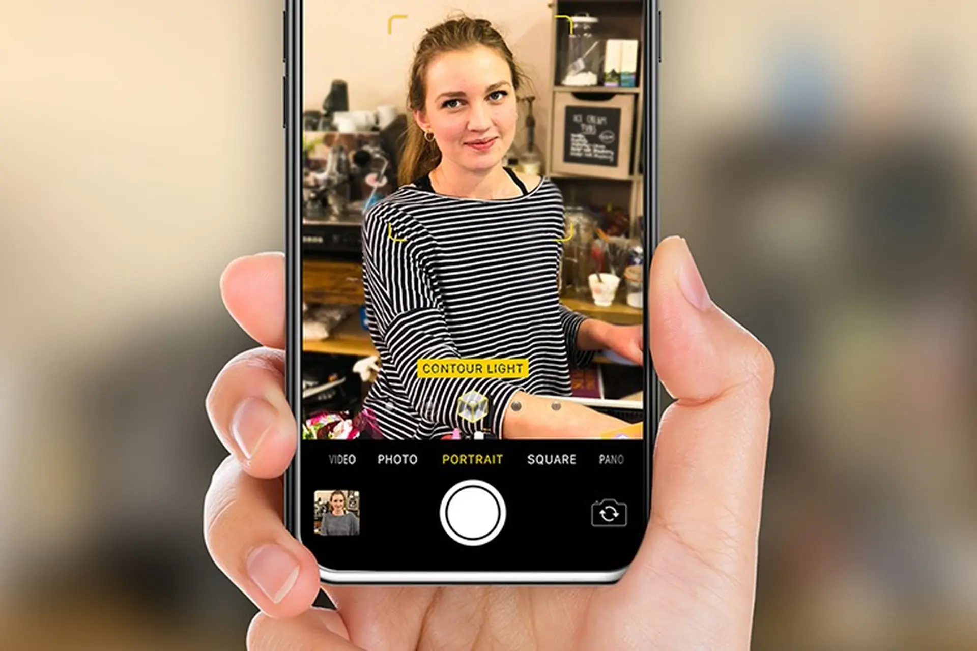 Portrait là gì? Tìm hiểu về tính năng chụp ảnh Portrait mode trên iPhone