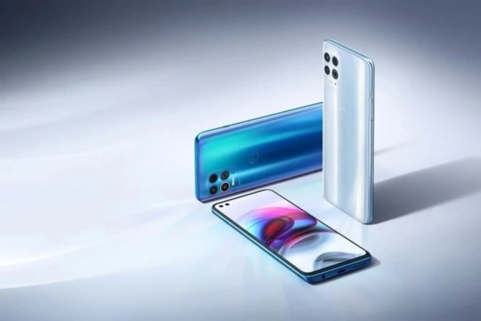 Motorola edge s ra mắt: Smartphone đầu tiên trên thế giới chạy Snapdragon 870