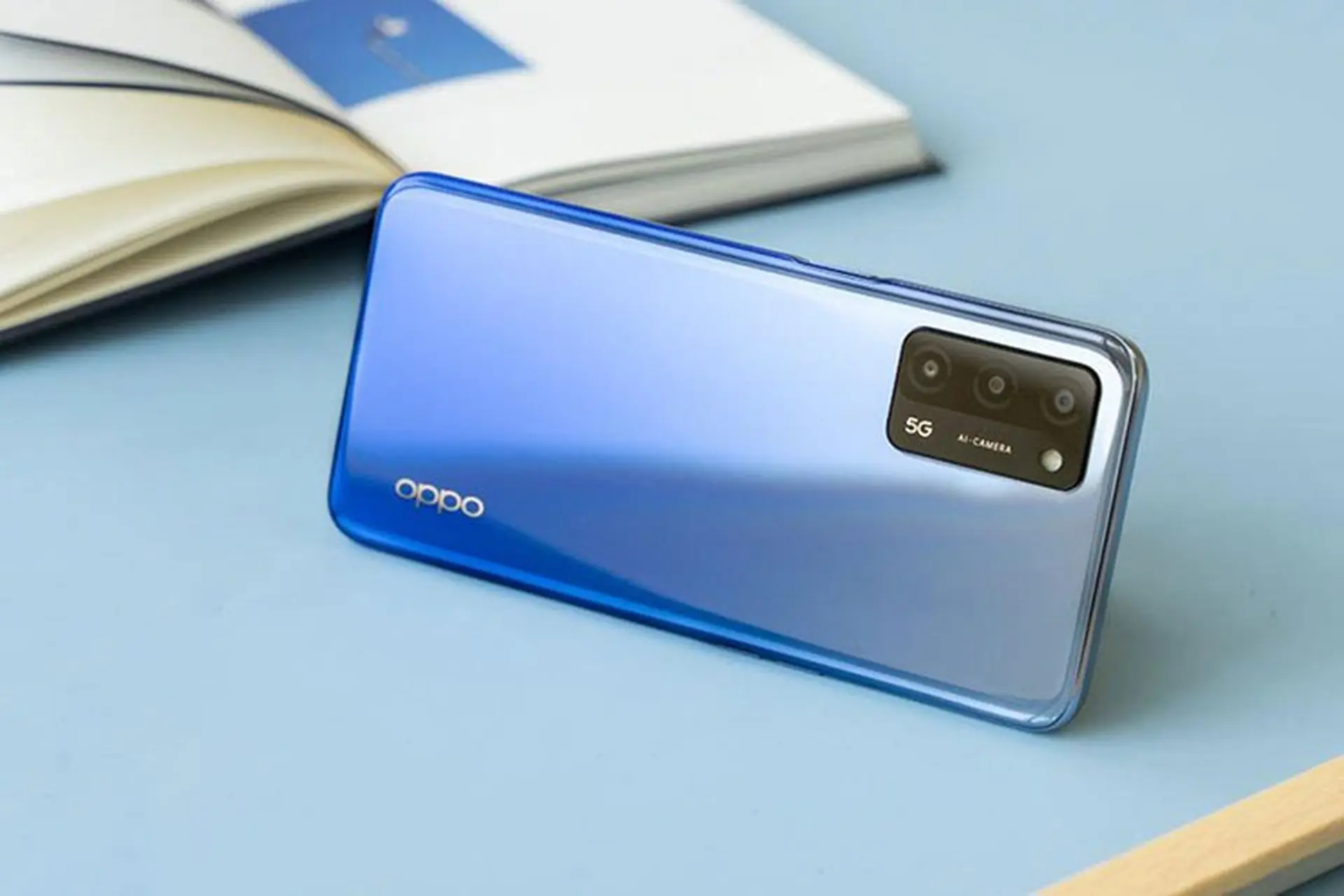 Trên tay OPPO A55 5G: Dimensity 700, 3 camera sau, pin 5.000 mAh, giá 5,7 triệu đồng