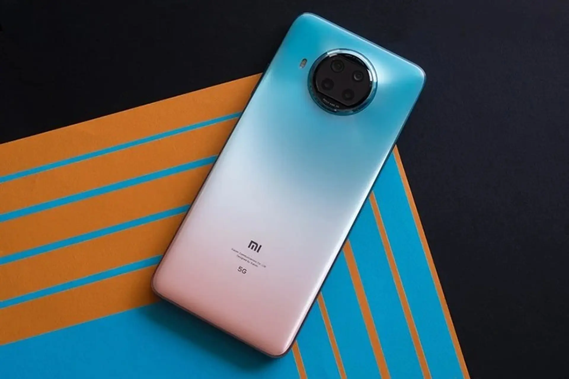 Trên tay Xiaomi Mi 10i: Giống POCO X3 NFC nhưng cấu hình tốt hơn