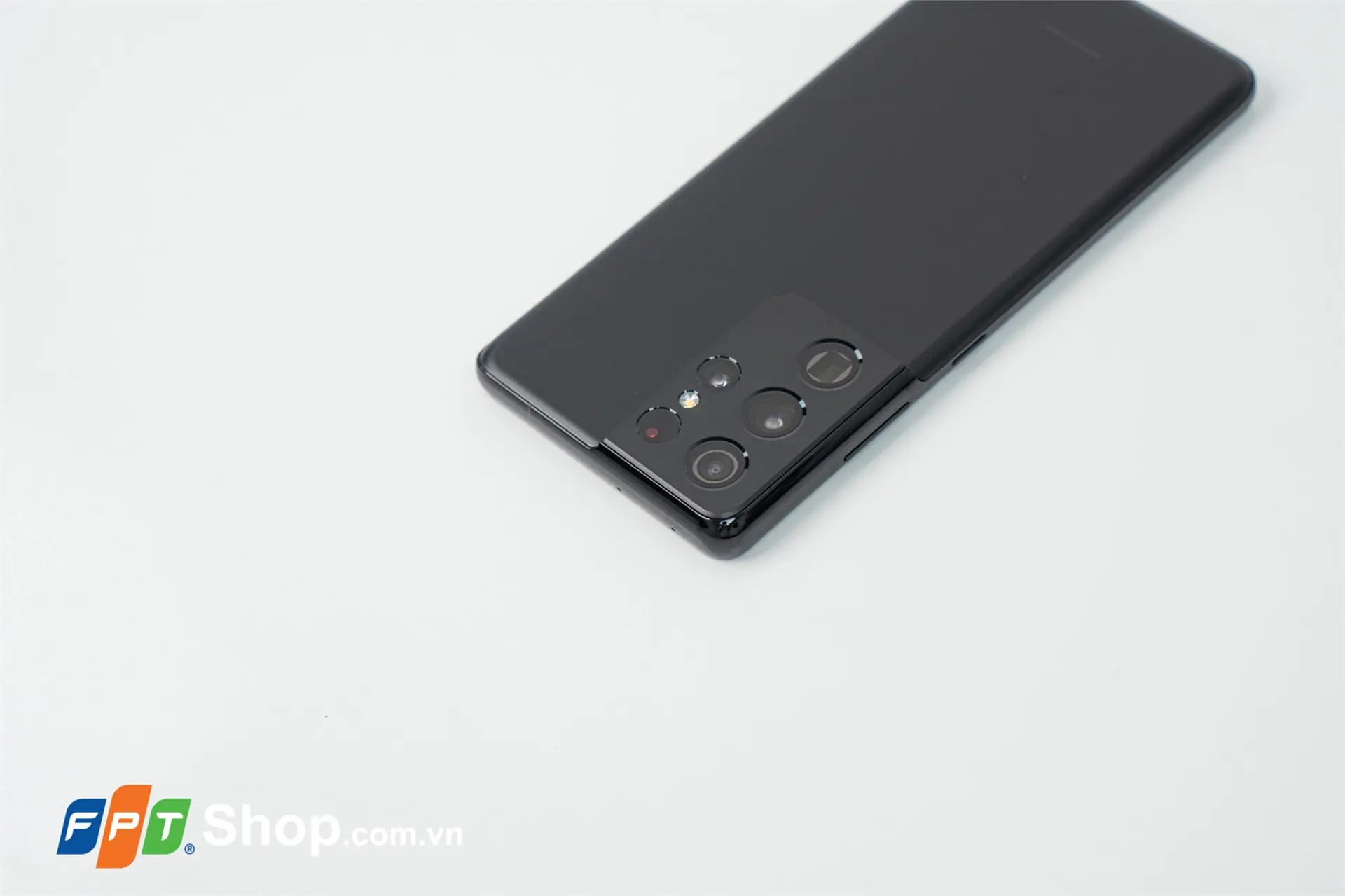 https://fptshop.com.vn/