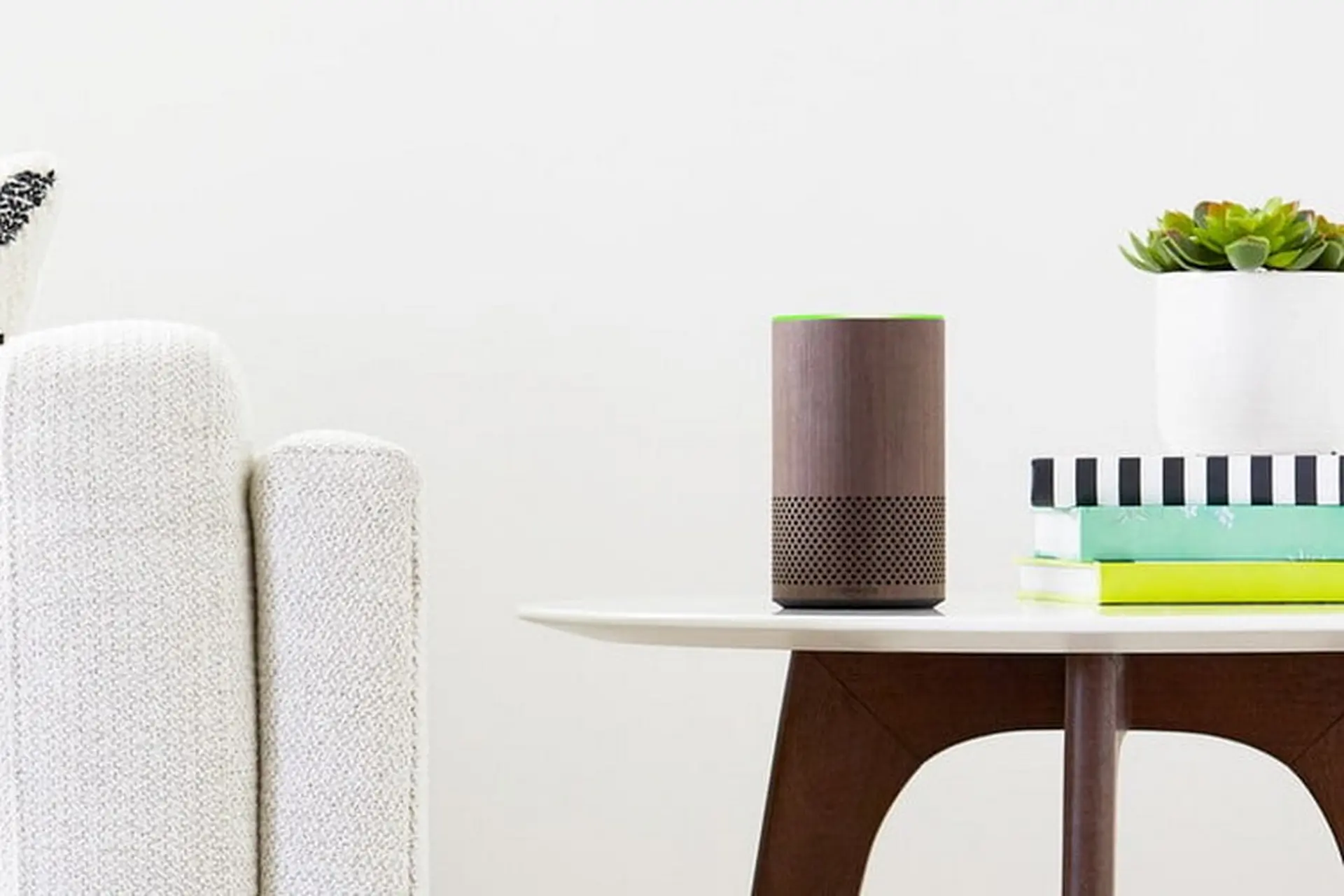 Trợ lý ảo Amazon Alexa là gì? Tìm hiểu nền tảng nhà thông minh Amazon Alexa