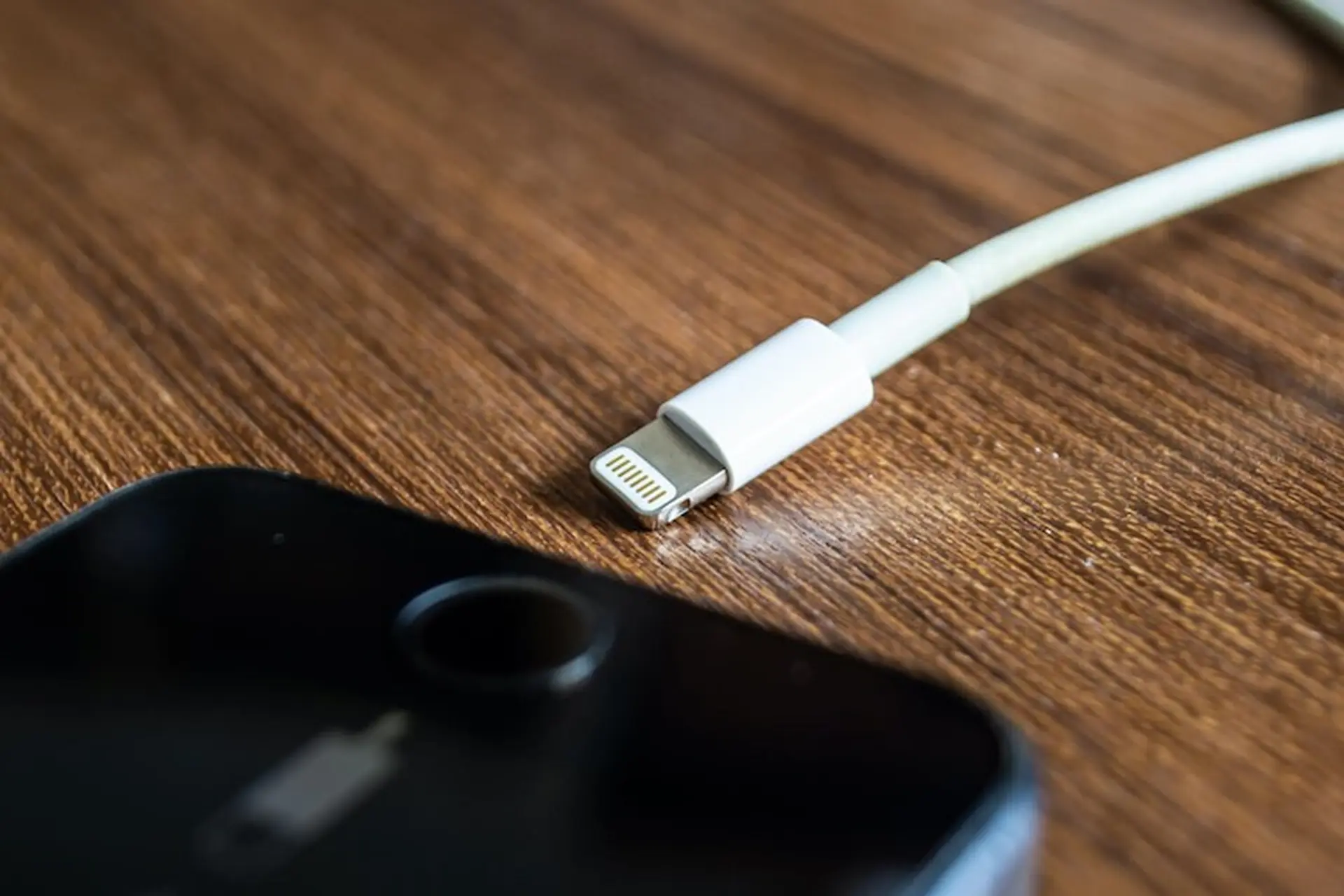 Apple có thể sẽ cải tiến các sợi cáp của mình trong thời gian tới