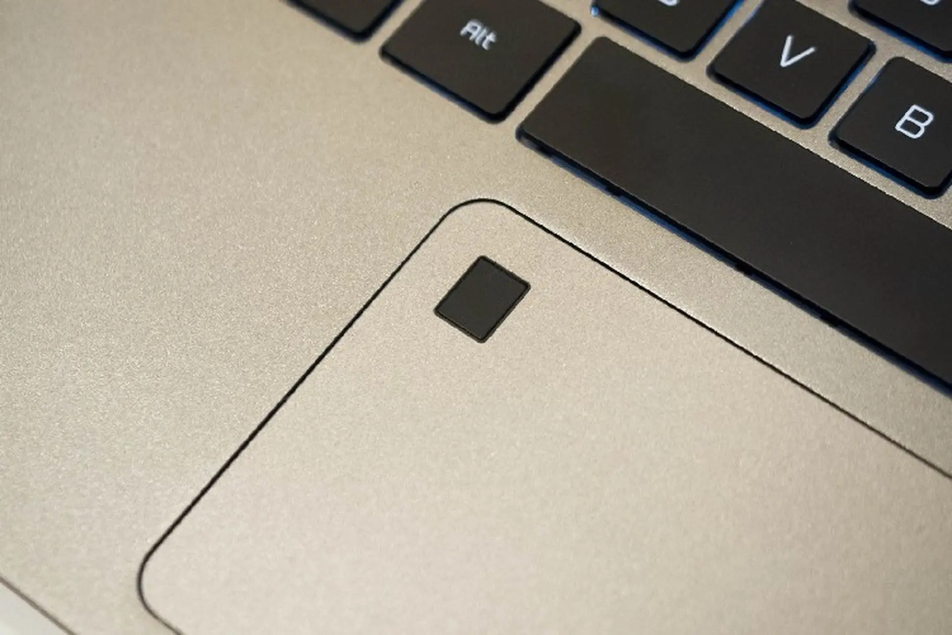 Đánh giá và hướng dẫn cài đặt bảo mật vân tay trên laptop HP, bạn nên thử