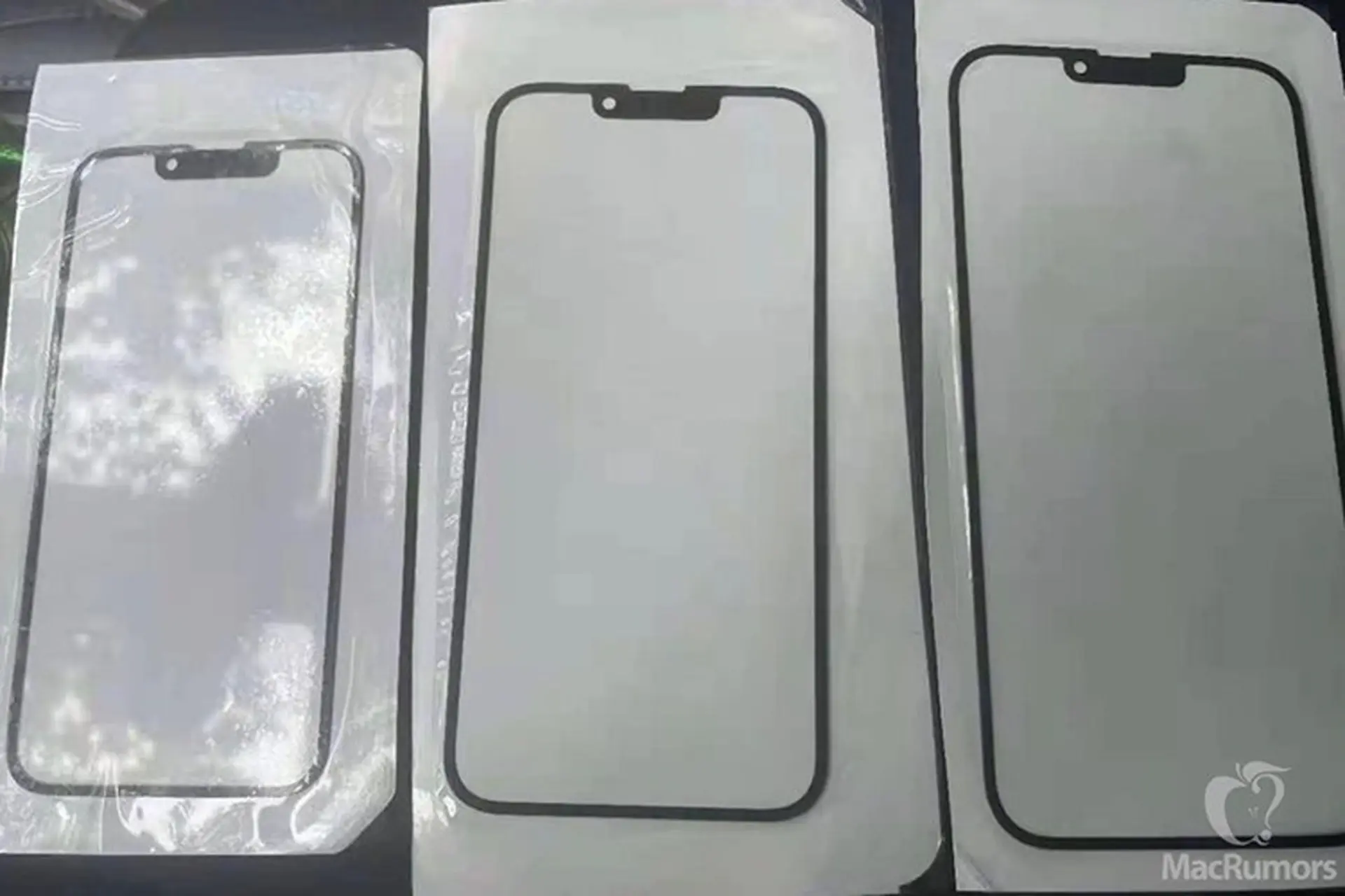 iPhone 13 series lộ diện với notch nhỏ gọn hơn trong ảnh miếng dán màn hình bị rò rỉ