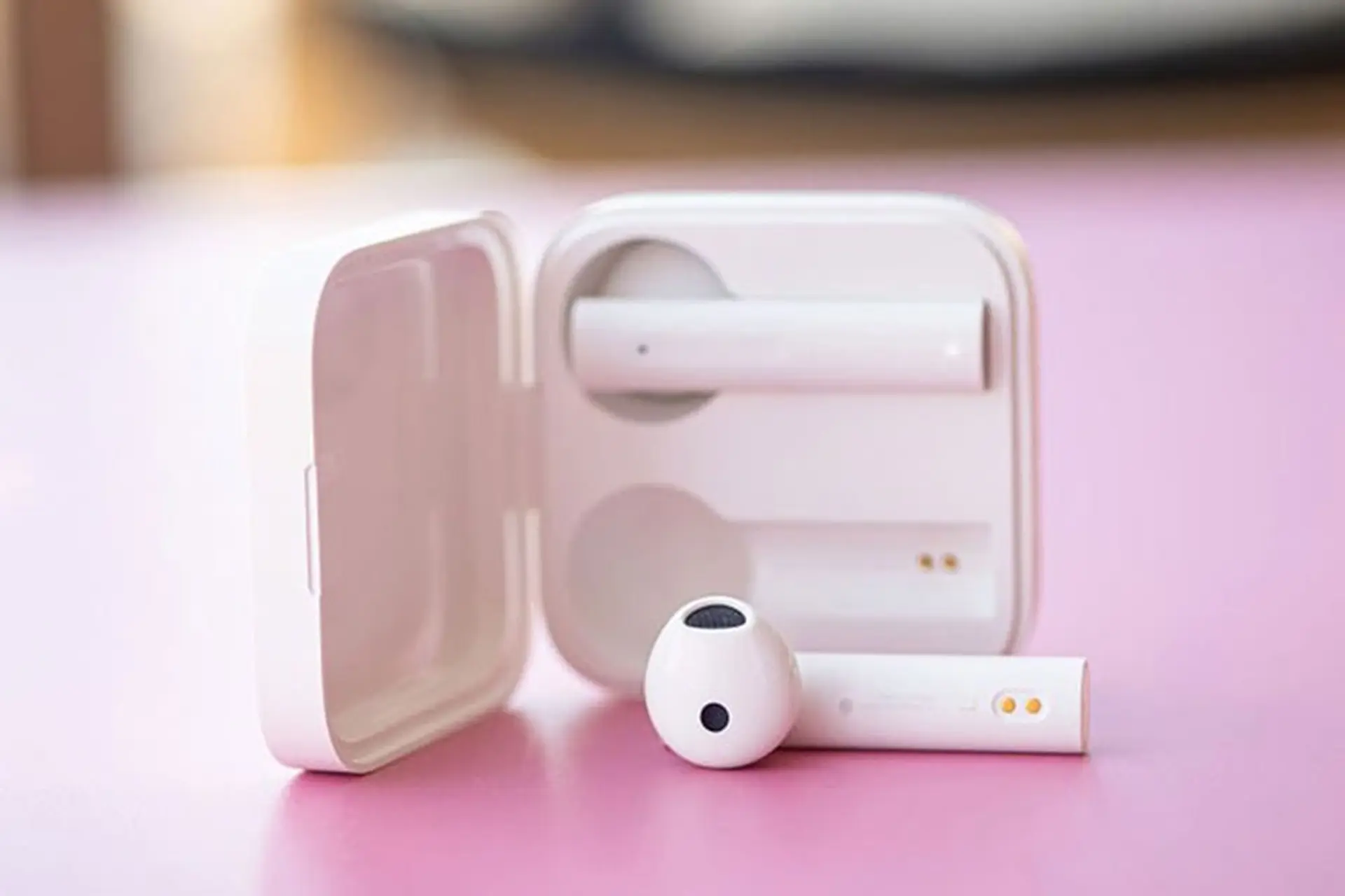 Trên tay Xiaomi Mi True Wireless Earphones 2 Basic: Rẻ nhưng vẫn rất "ngon"